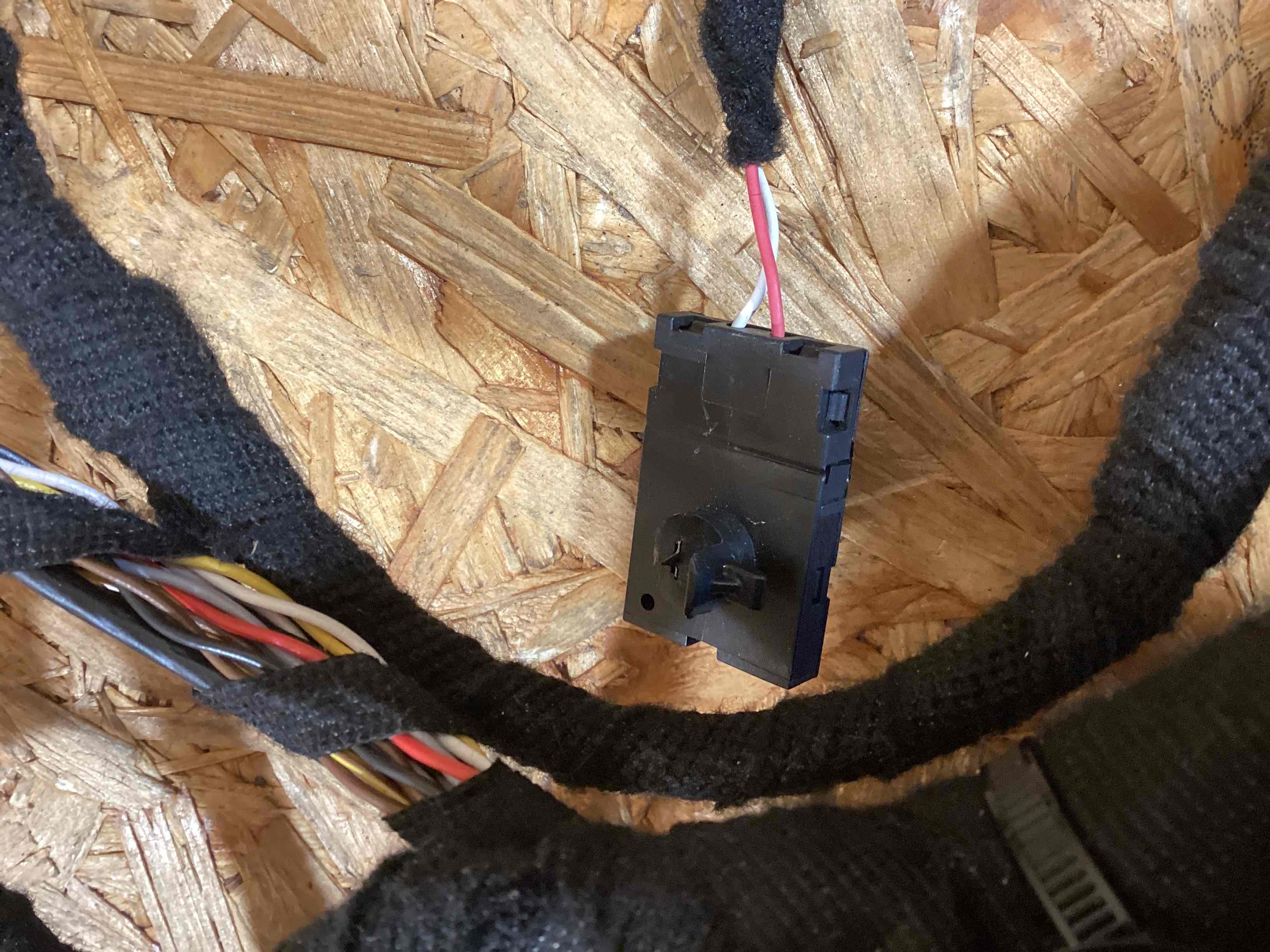 Электропроводка (коса) Porsche Taycan 210126-112