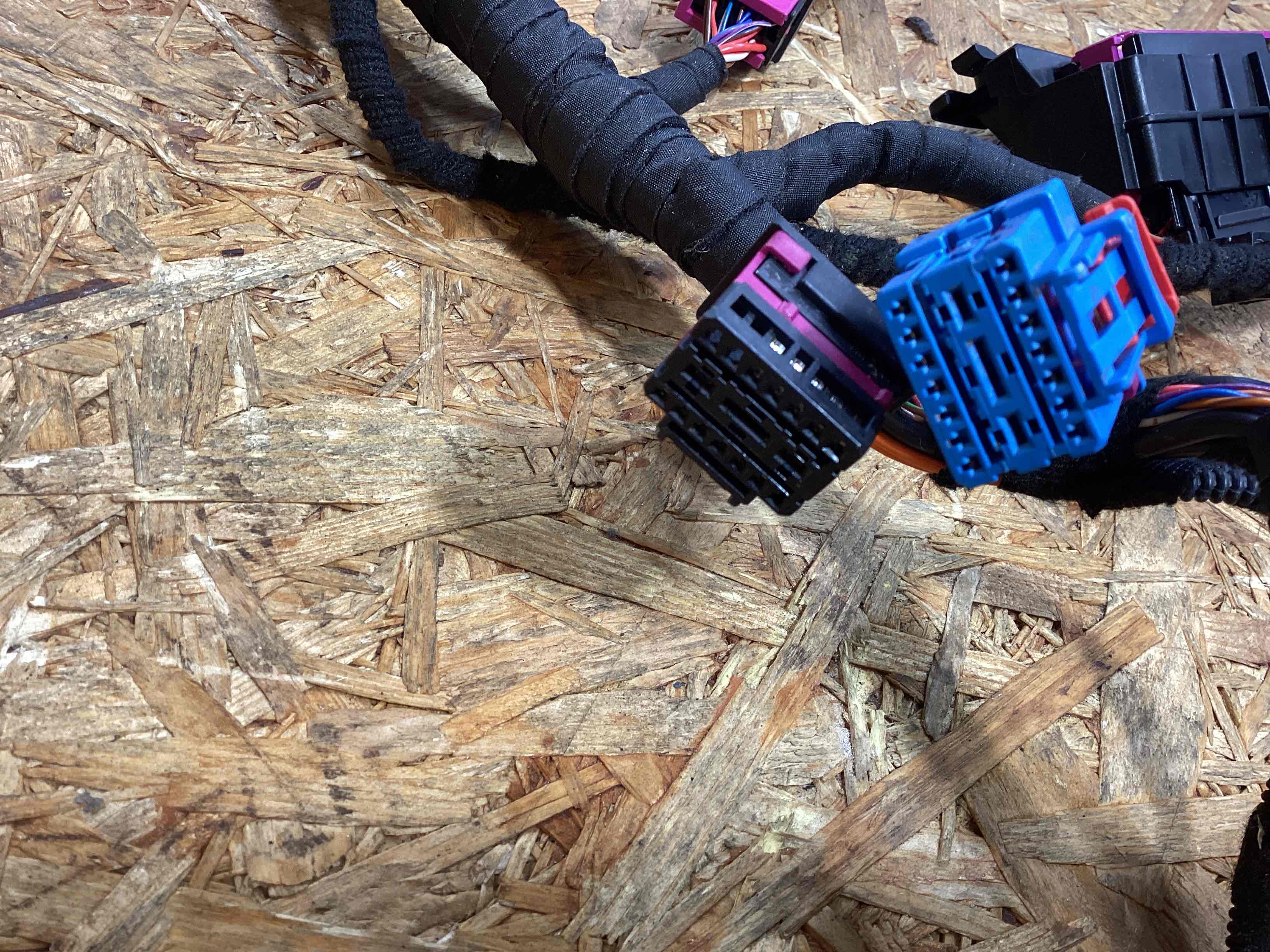 Электропроводка (коса) Porsche Taycan 210126-112