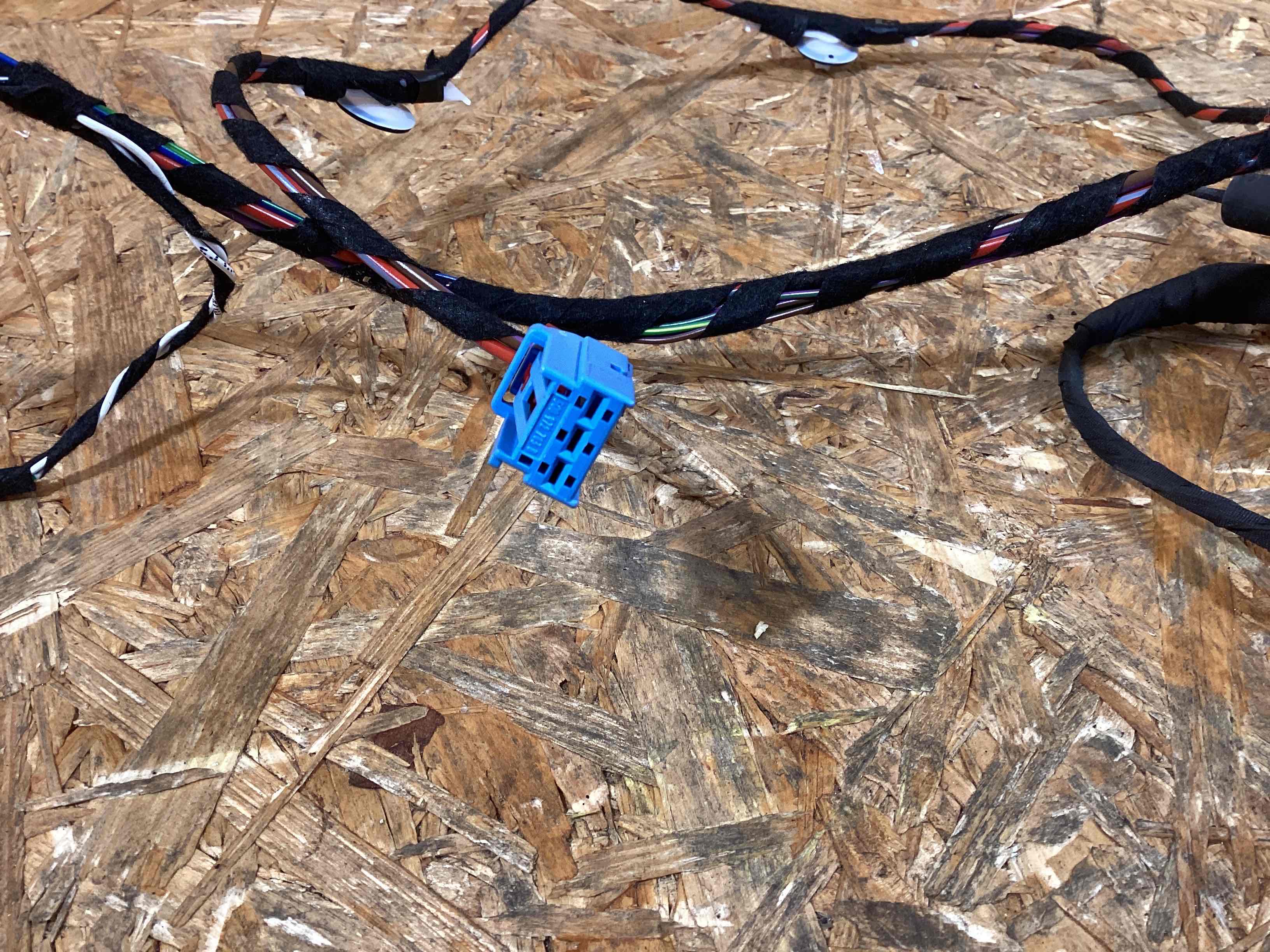 Электропроводка (коса) Porsche Macan 210126-113