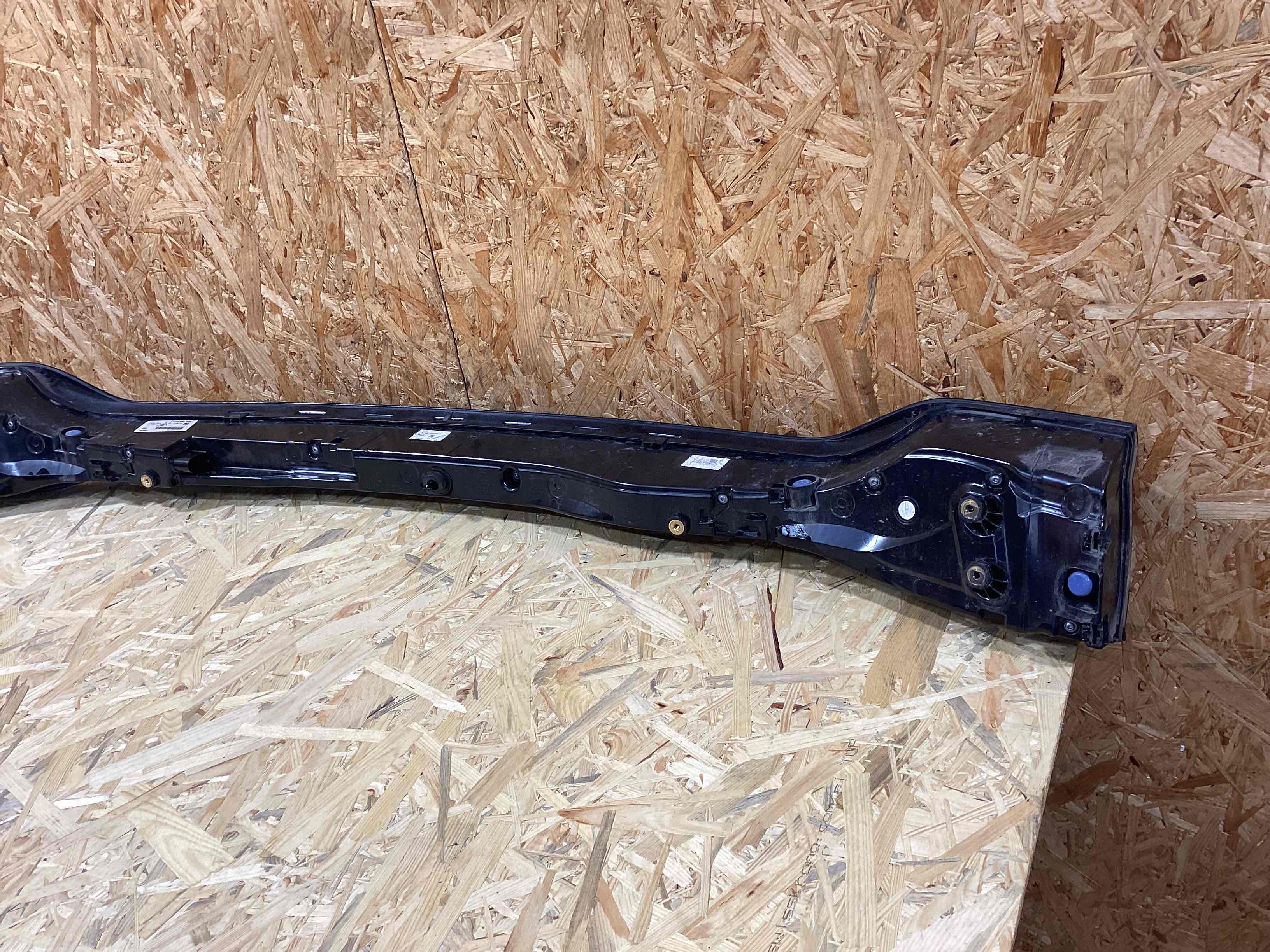 Фонарь стоп-сигнал Porsche Macan 210426-105