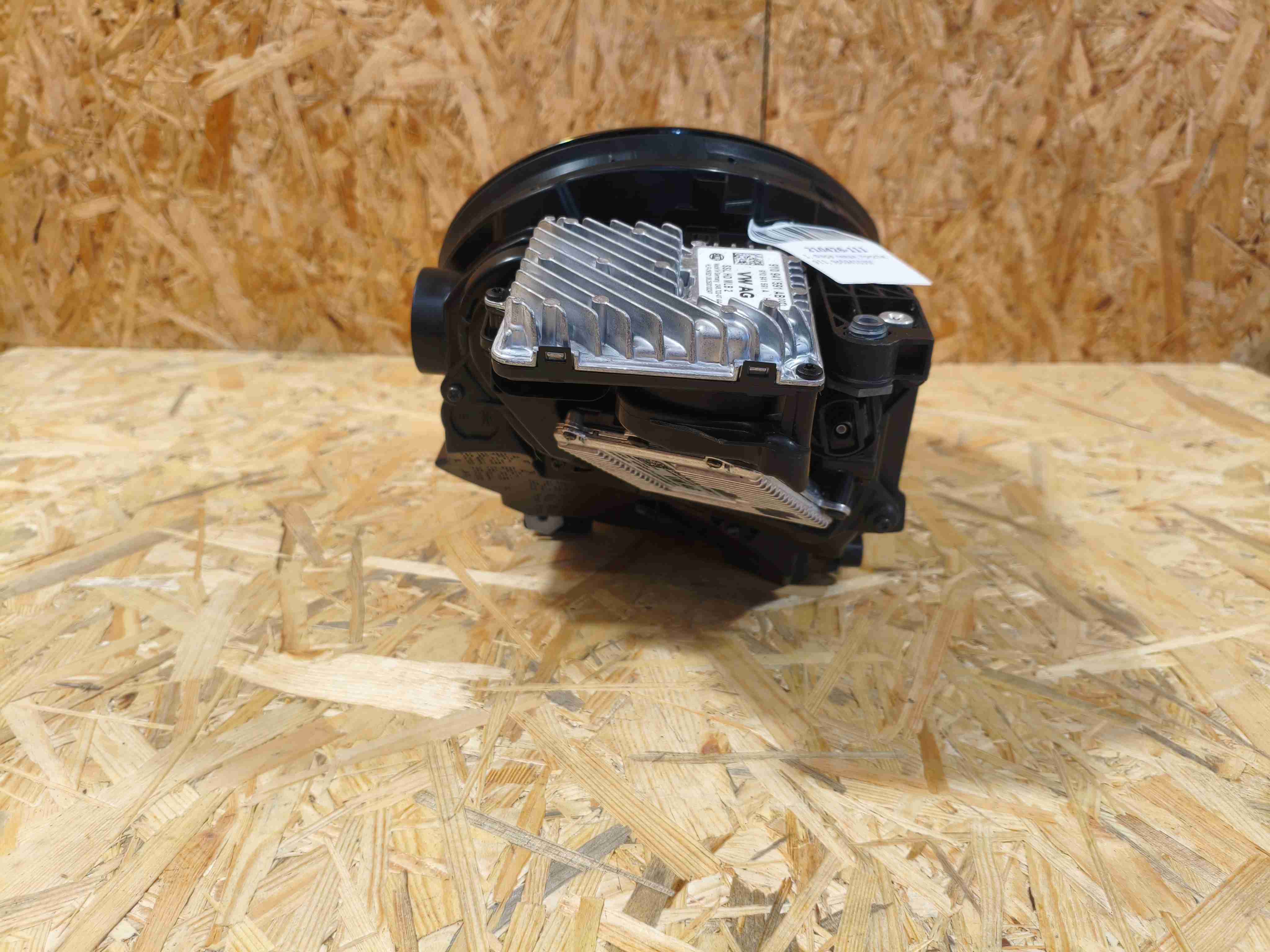 Фара левая Porsche 911 210426-111