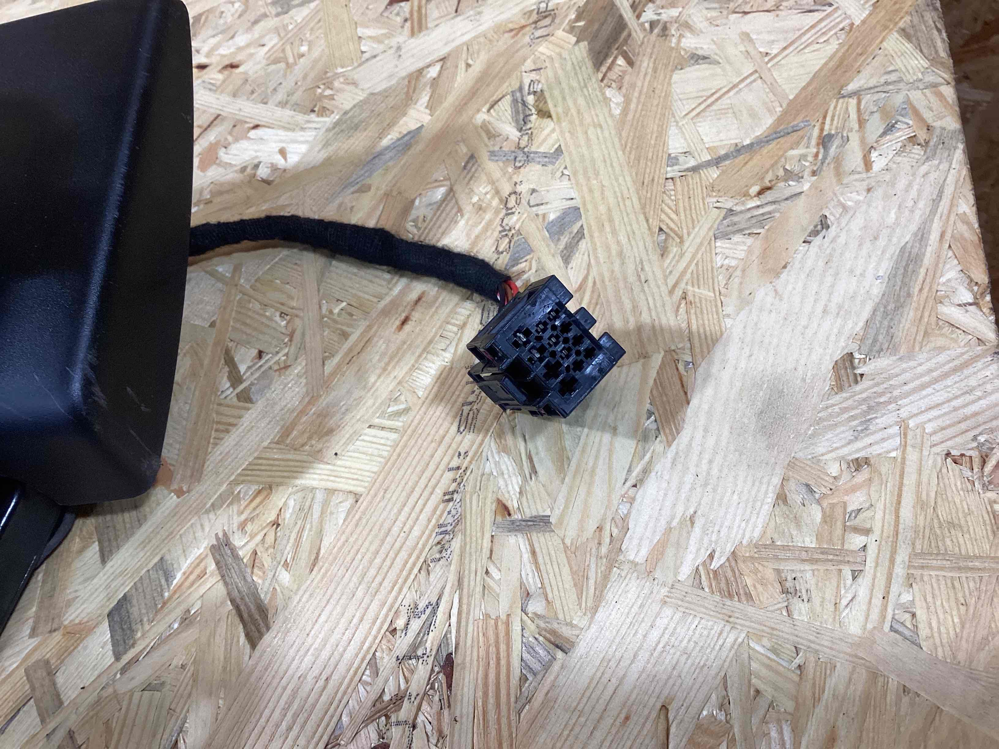 Спойлер Porsche Cayenne 210426-112