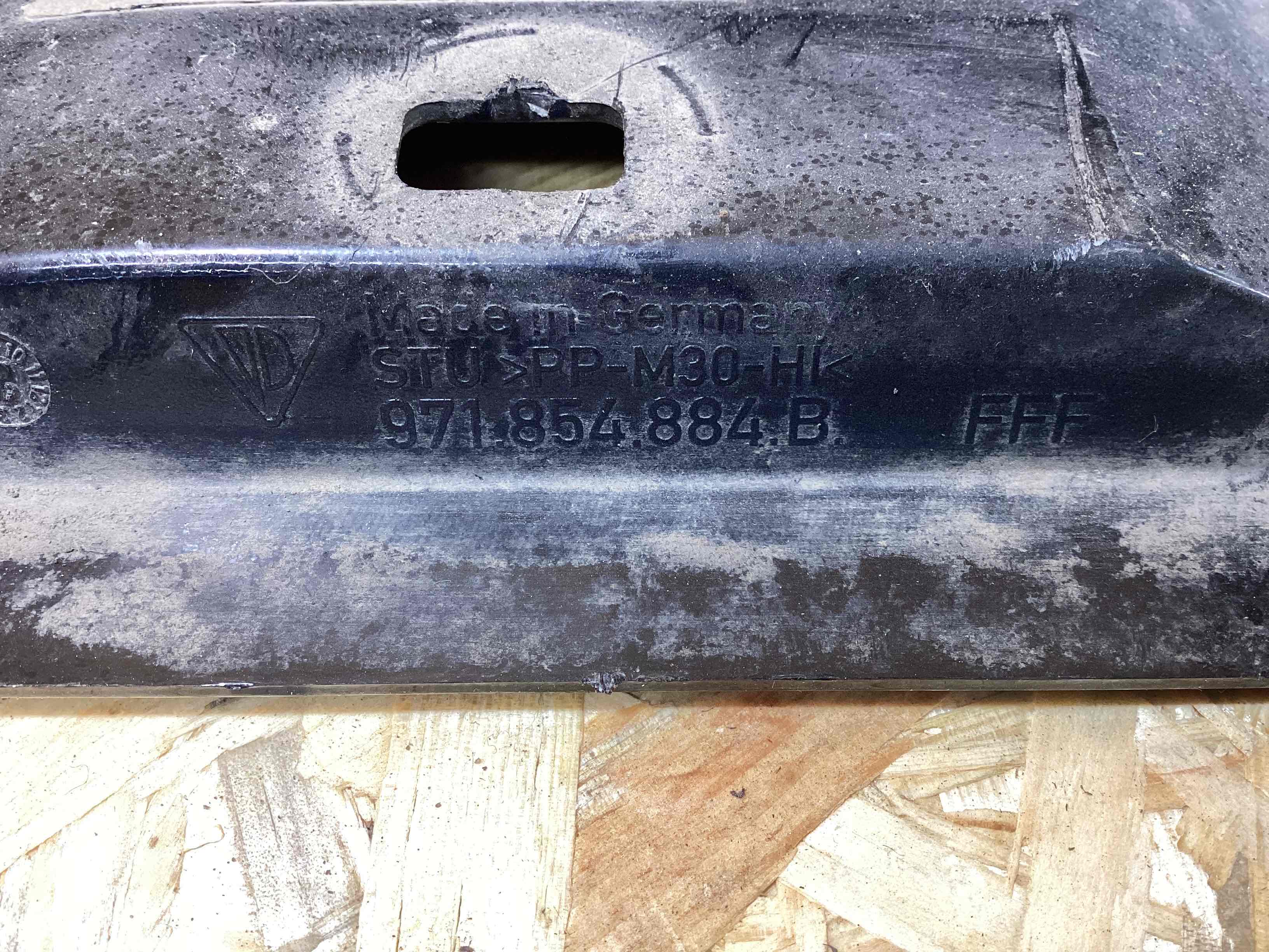 Порог правый Porsche Panamera 210426-117