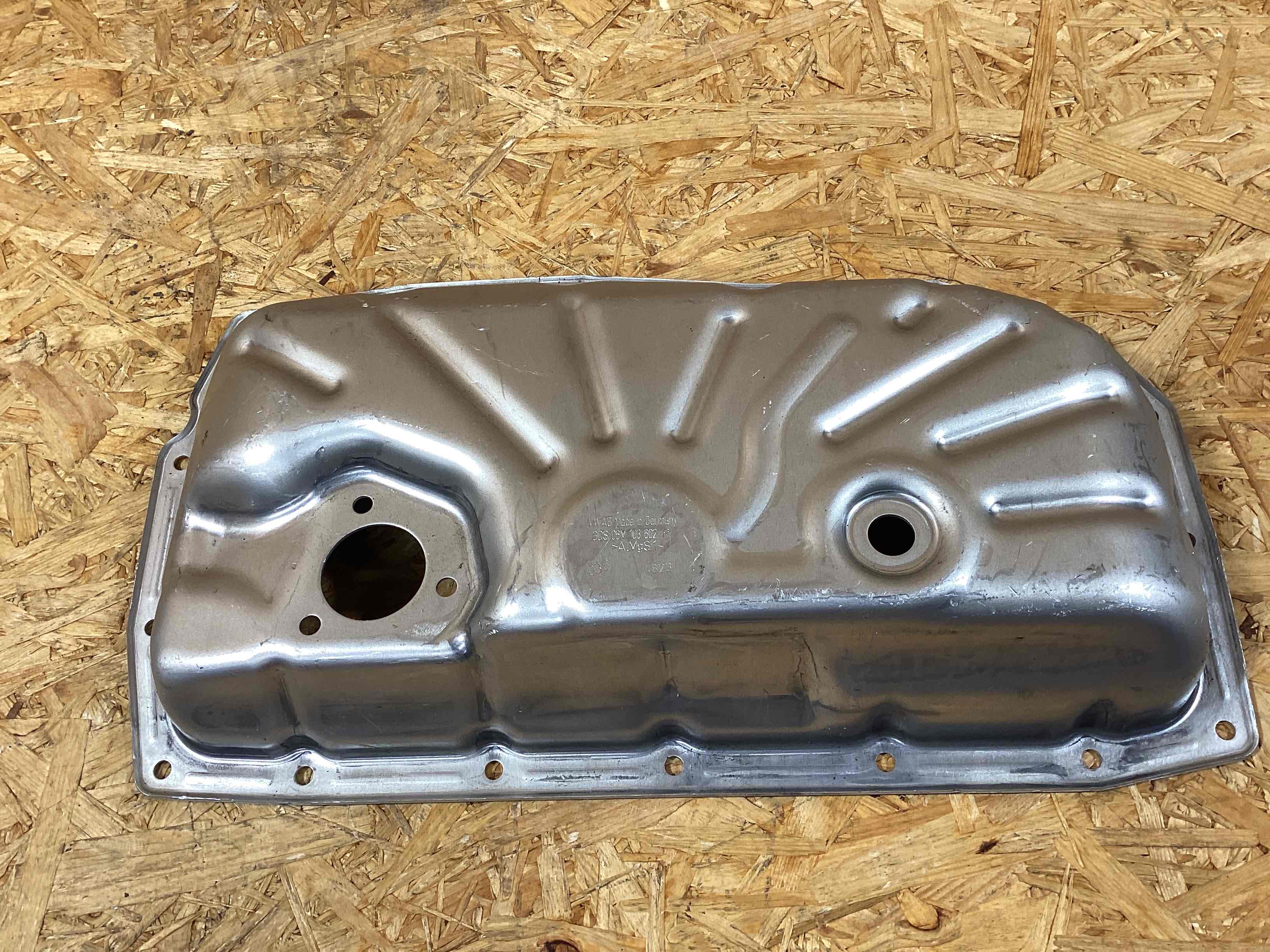 Поддон масляный Porsche Macan 210525-135