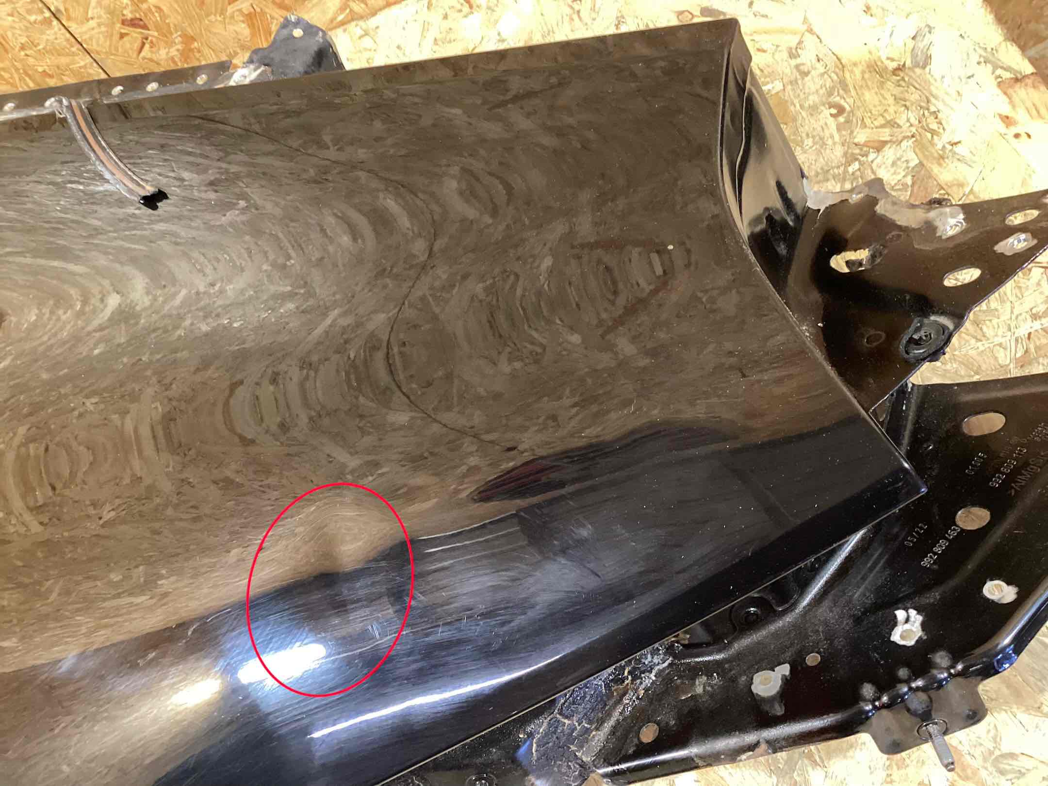 Крило заднє ліве Porsche 911 210926-110