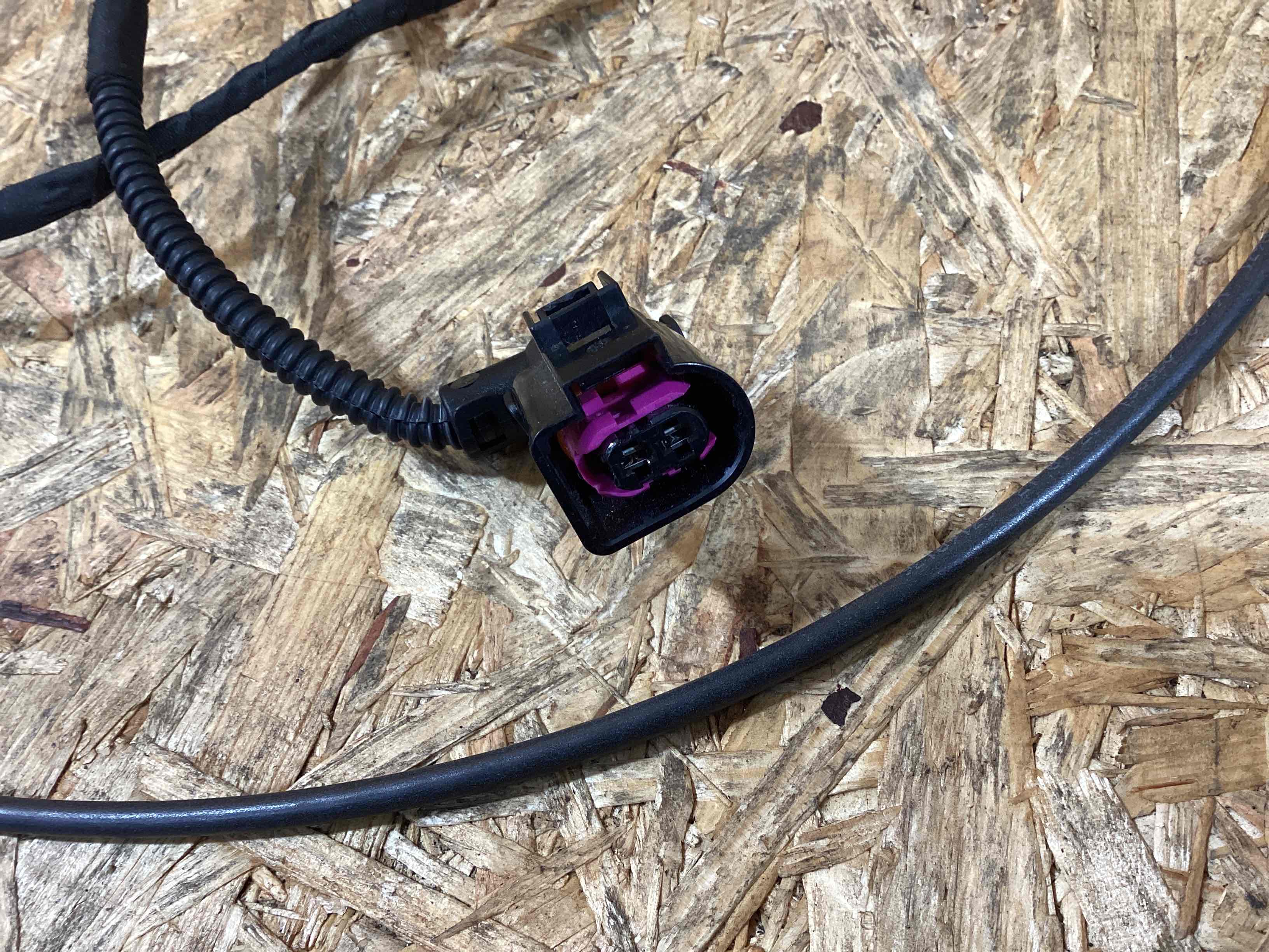 Электропроводка (коса) Porsche Macan 211025-101