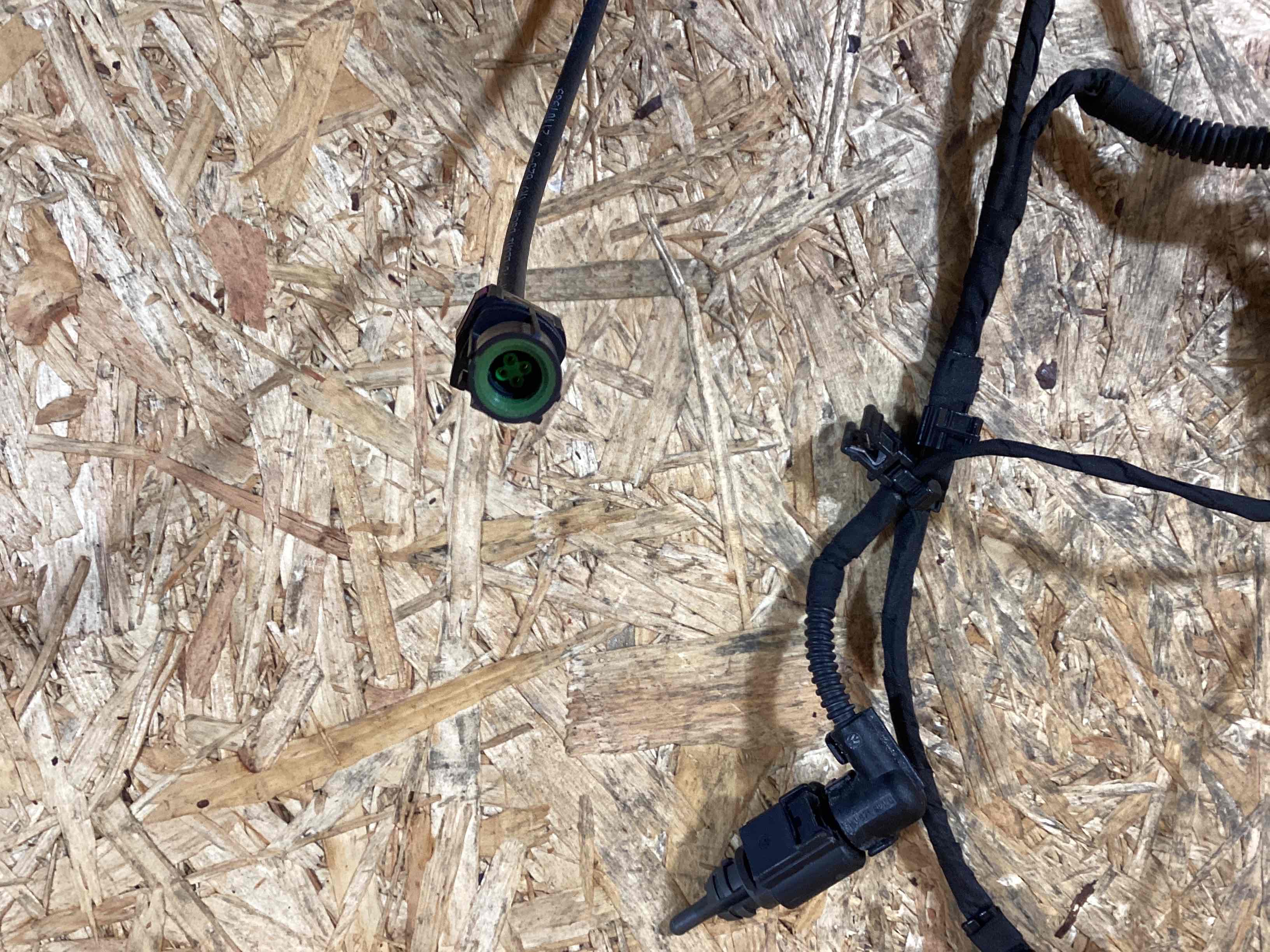 Электропроводка (коса) Porsche Macan 211025-101