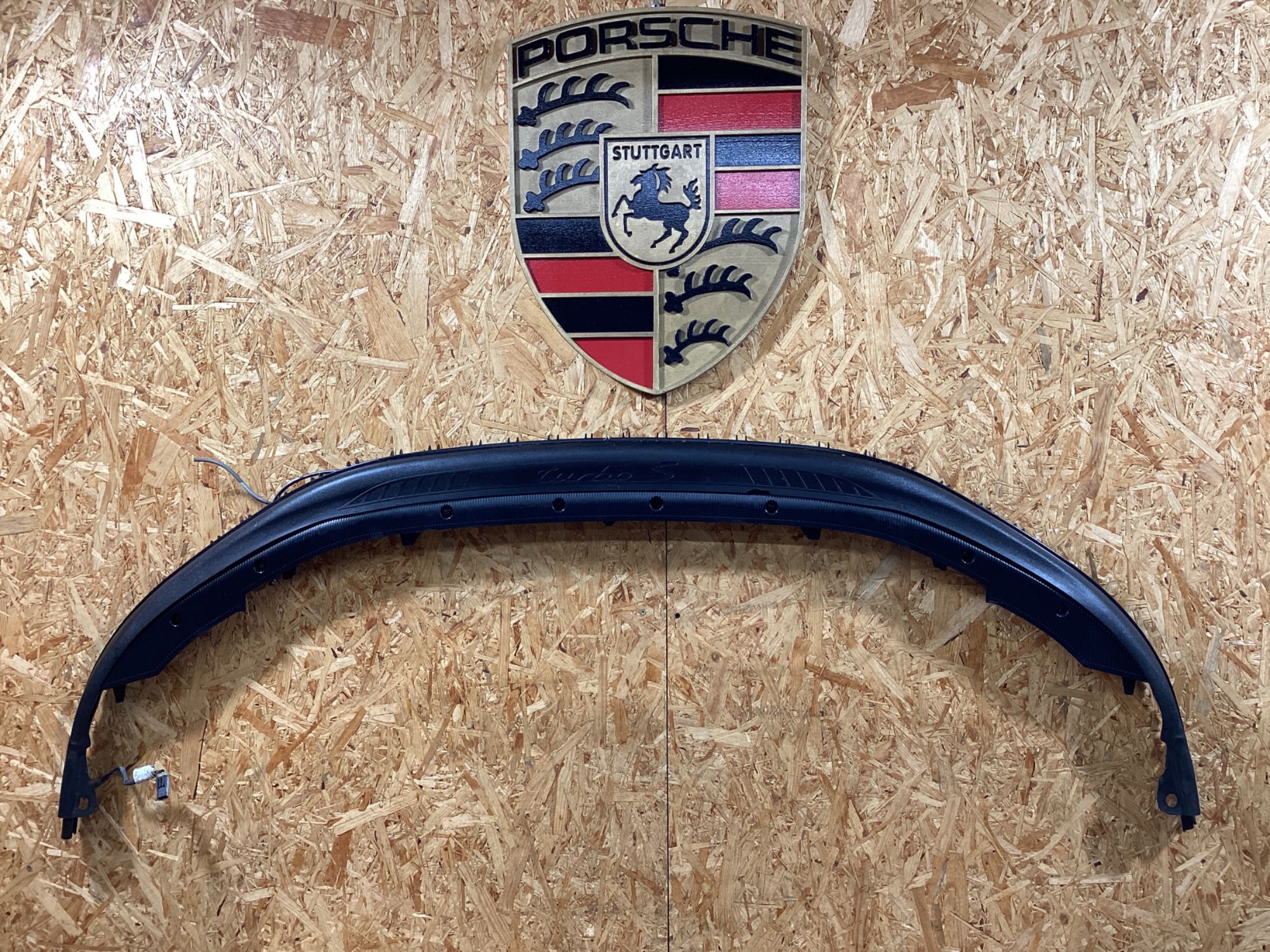 Спойлер Porsche 911 211026-189