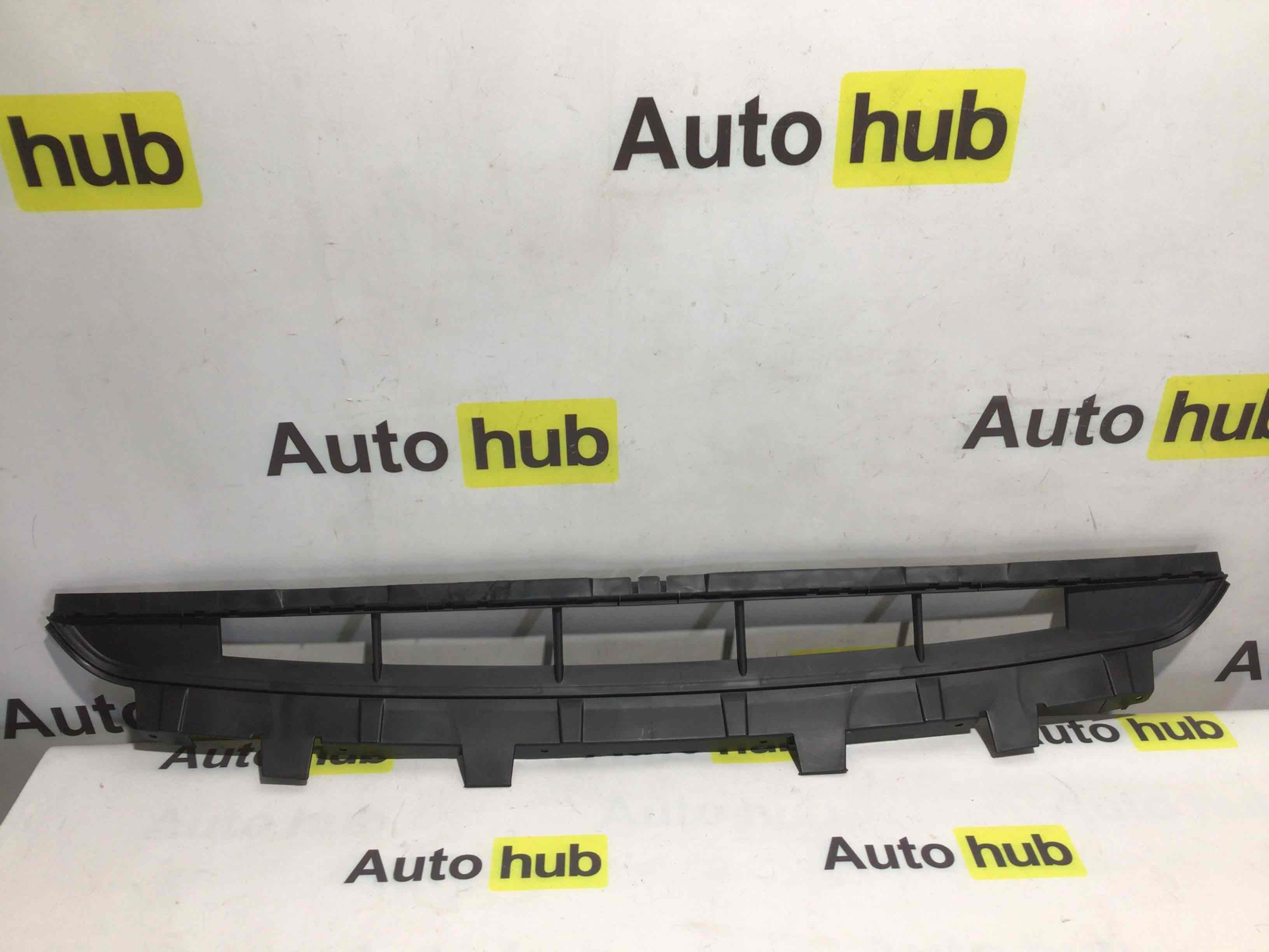 Заглушка, вставка (решетка) в бампер Porsche Cayenne 220426-008