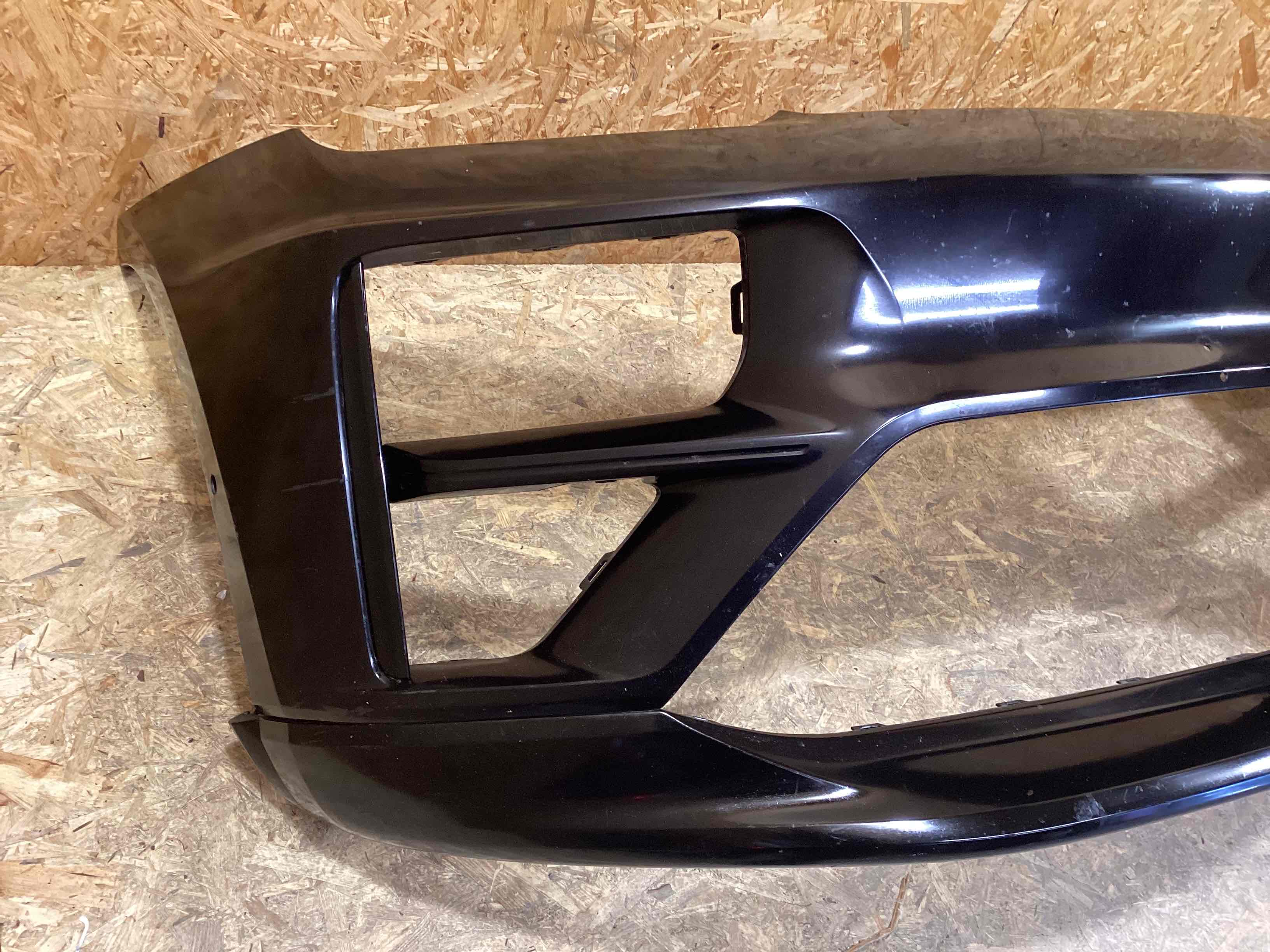 Бампер передний Porsche Macan 220426-102