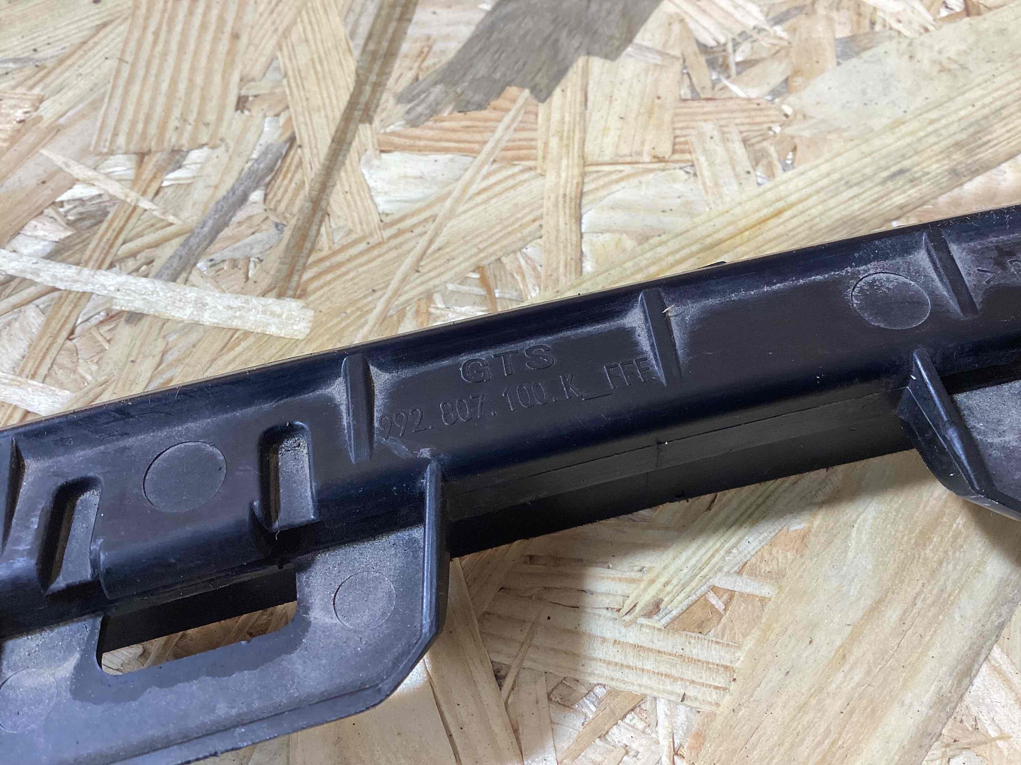 Накладка на бампер Porsche 911 220426-111