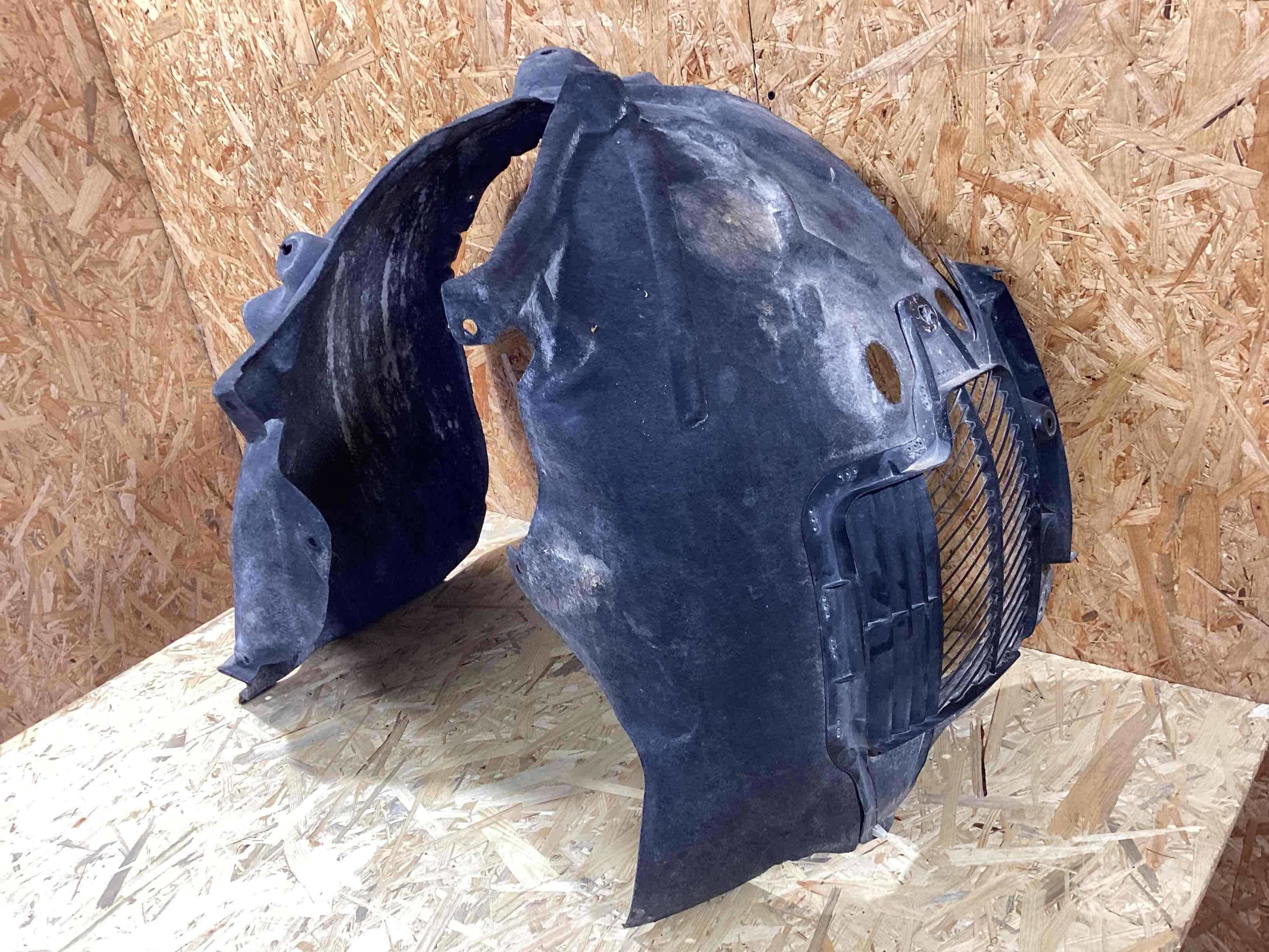 Защита арок передняя левая (подкрылок) Porsche Cayenne 220426-113