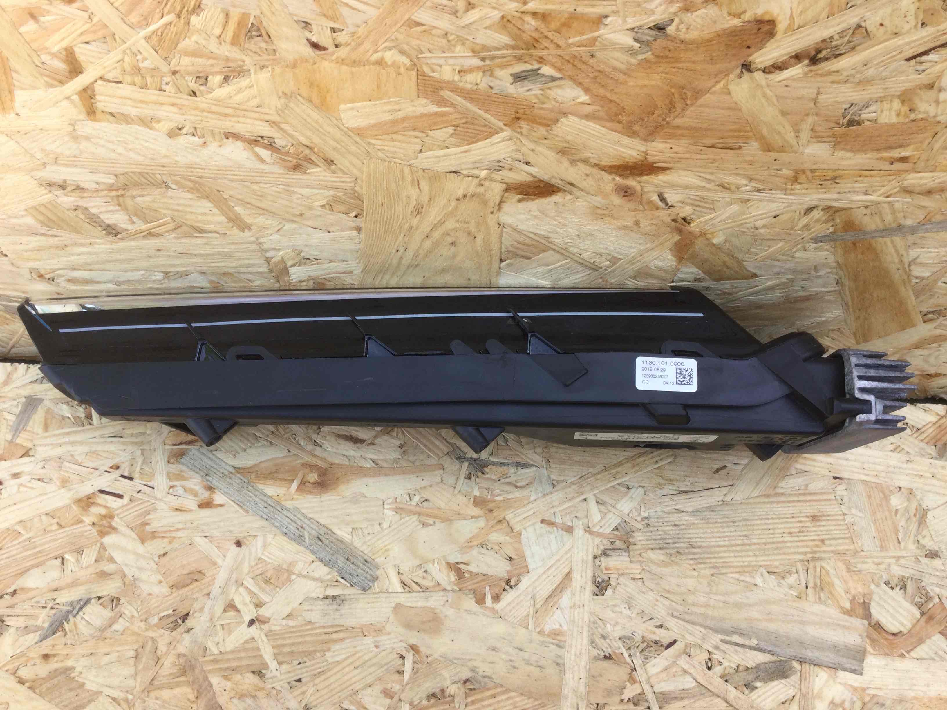 Фара противотуманная Porsche 911 220523-105