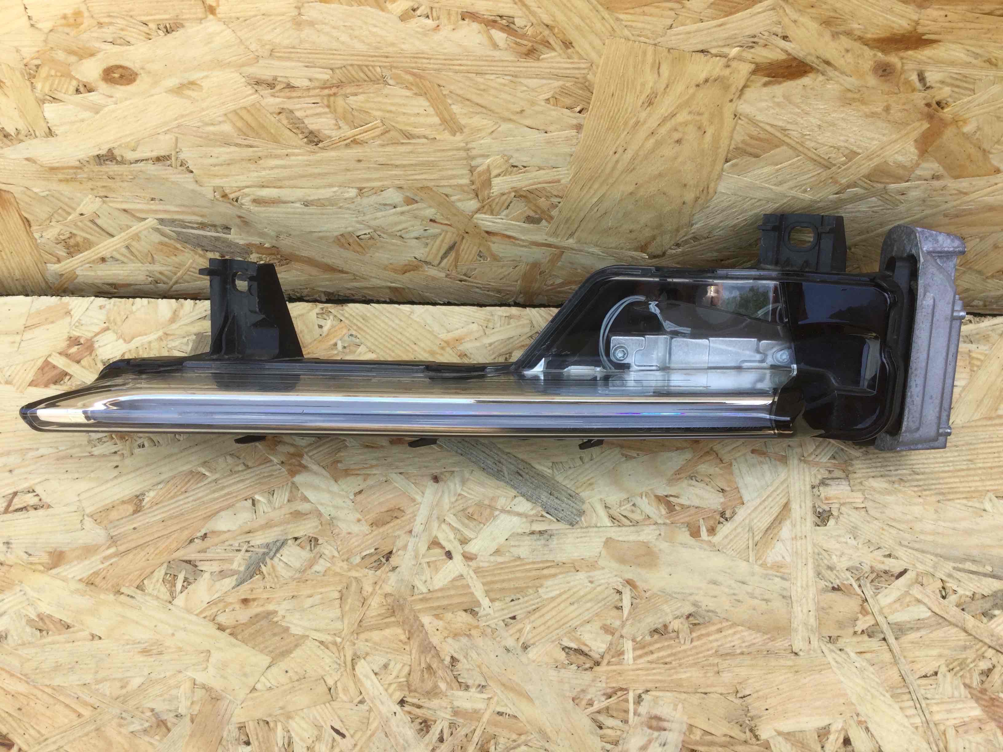 Фара противотуманная Porsche 911 220523-105