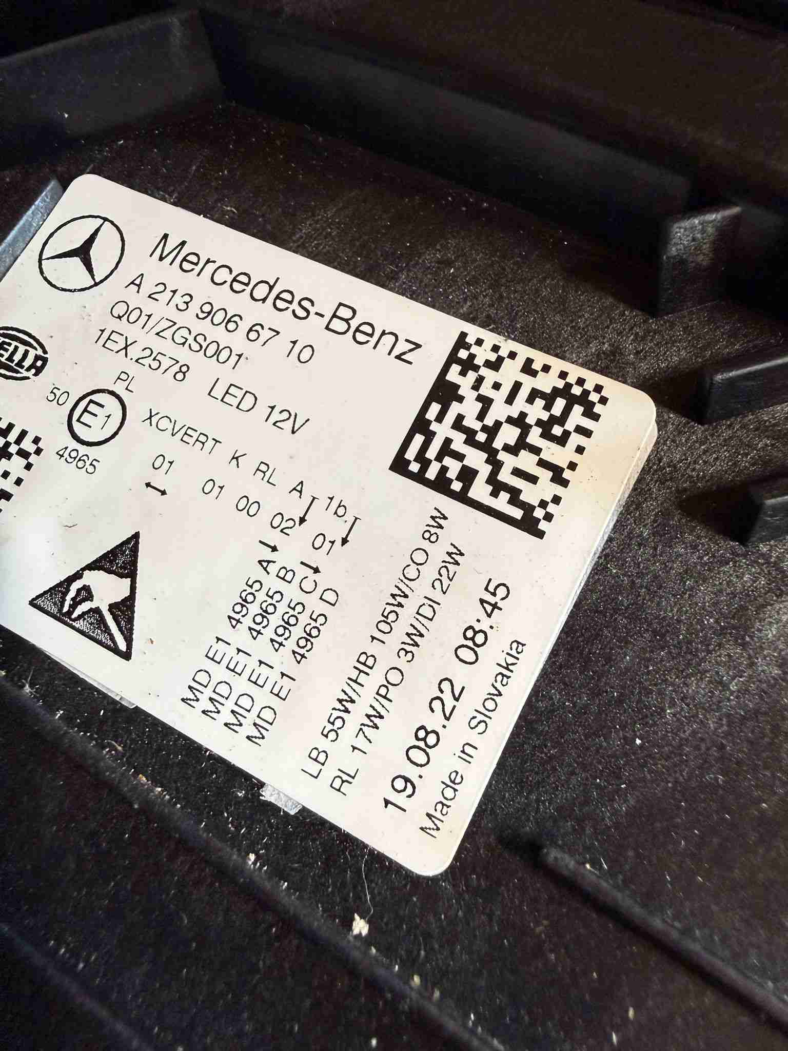 Фара левая Mercedes W213 220626-207