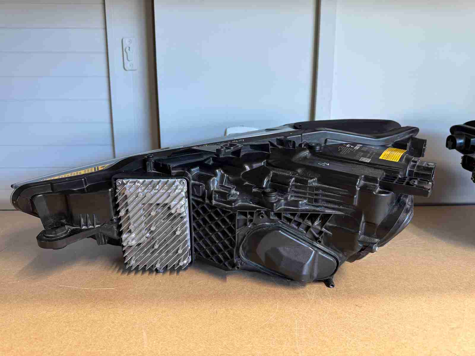 Фара левая Audi RS6 220626-209