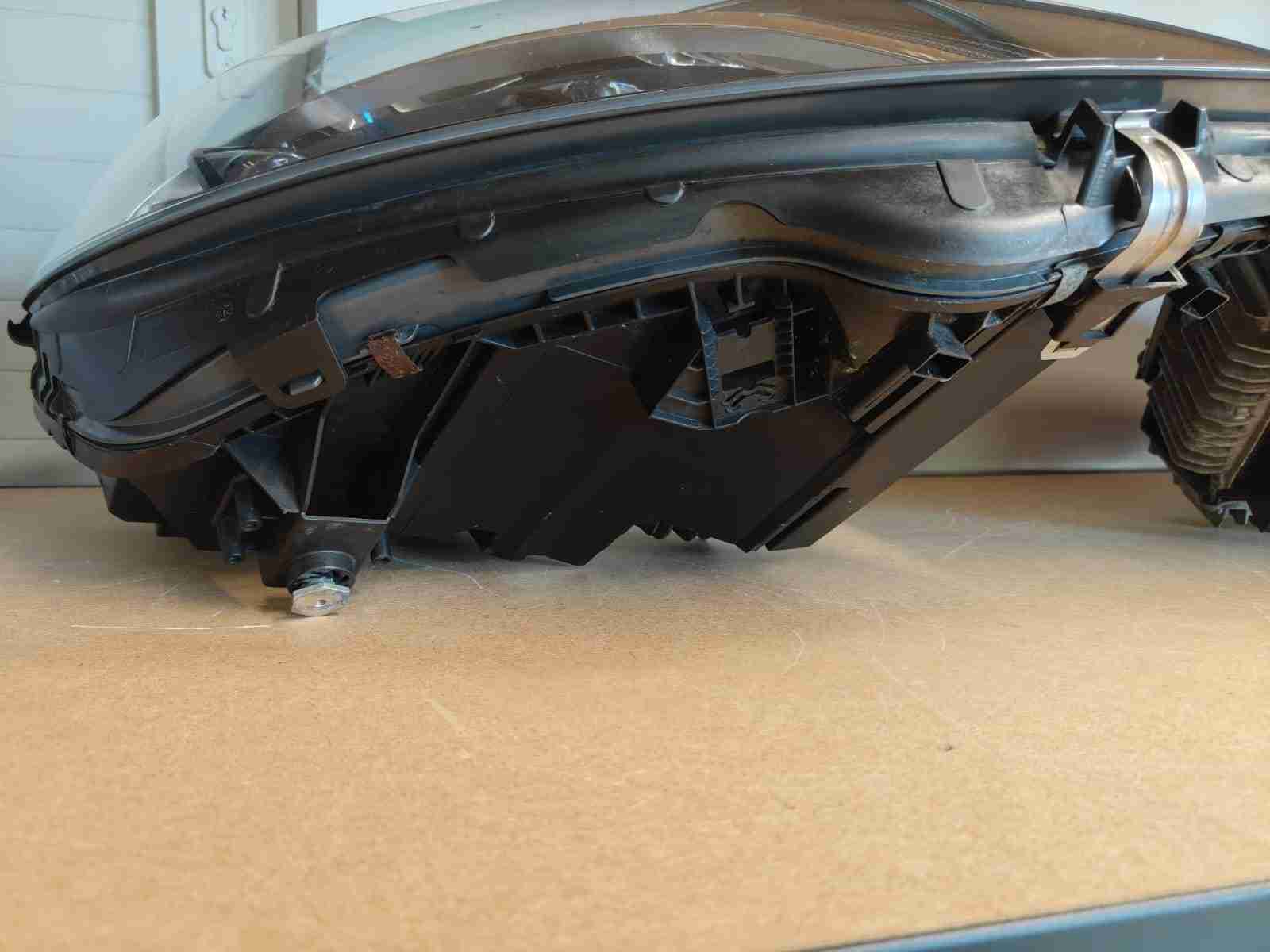 Фара правая Mercedes W222 220626-212