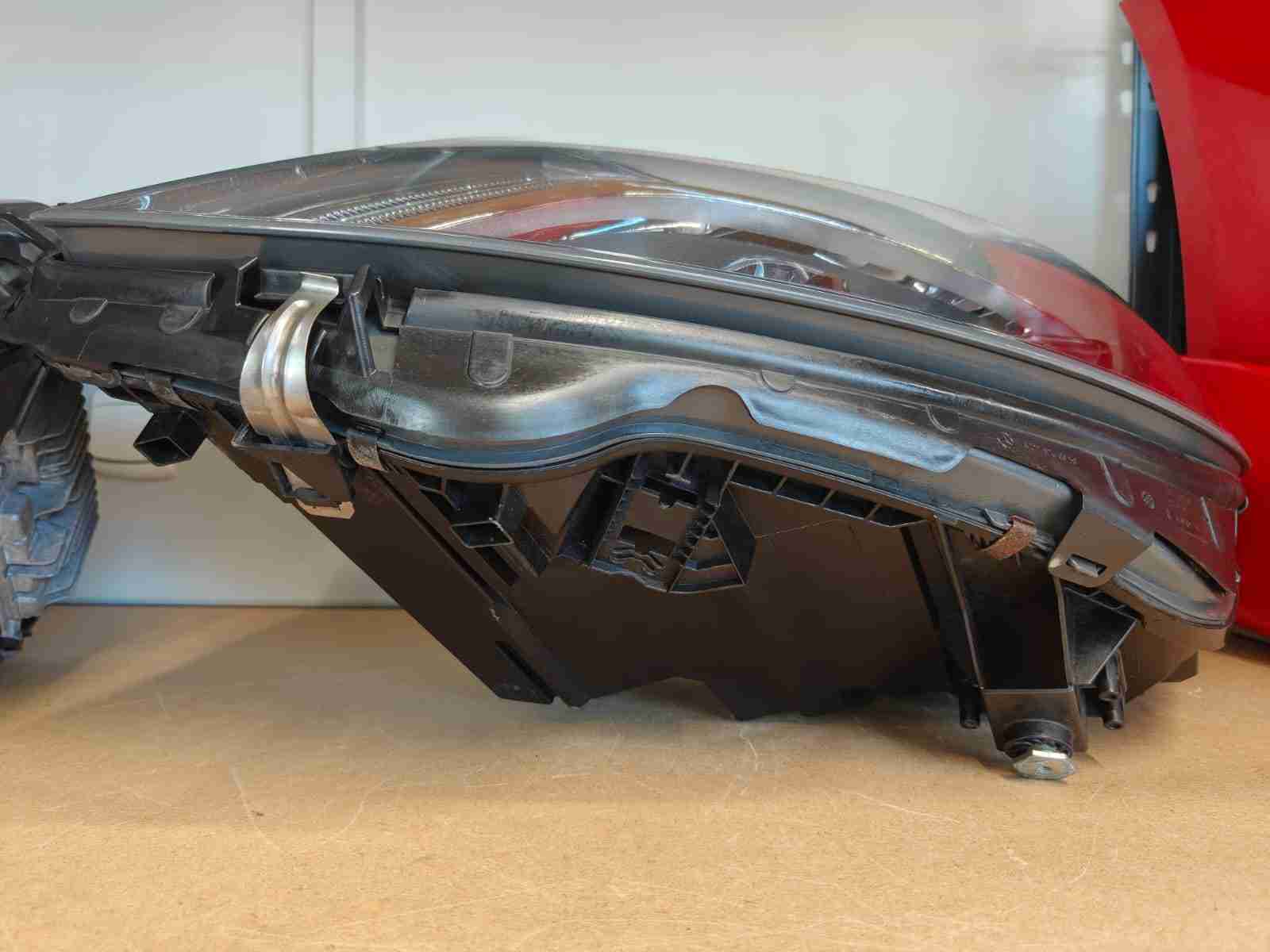 Фара правая Mercedes W222 220626-212