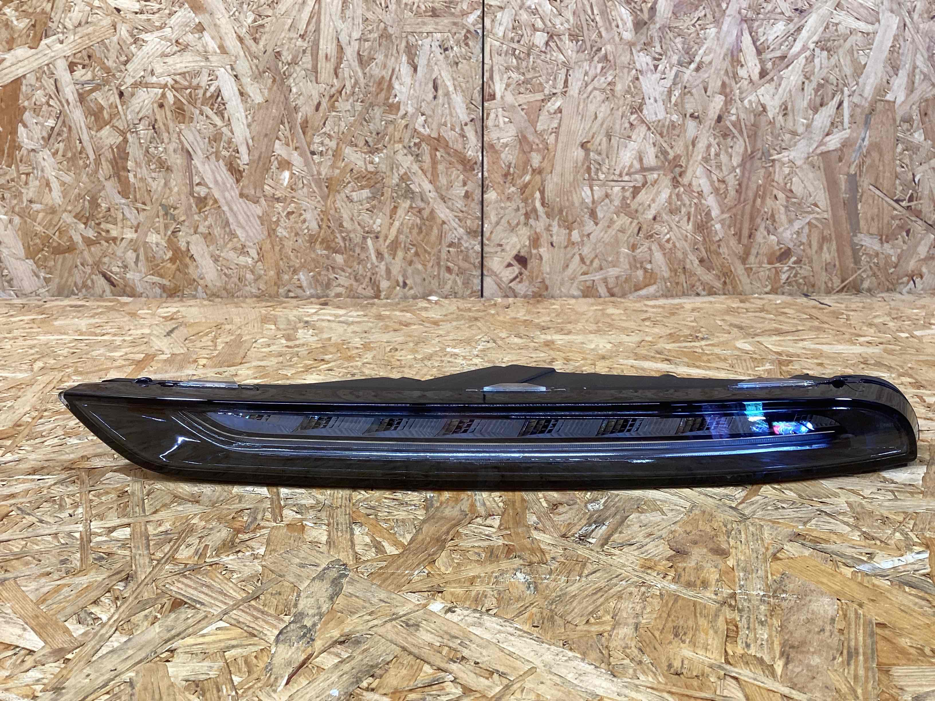 Фара противотуманная Porsche Macan 220725-119