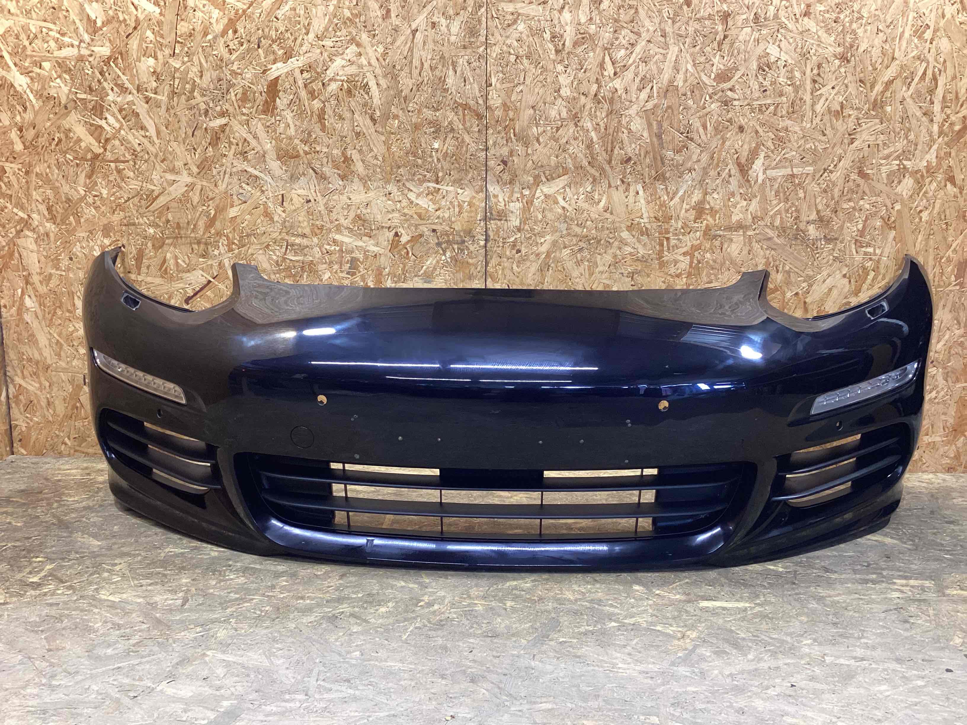 Бампер передний Porsche Panamera 220726-102