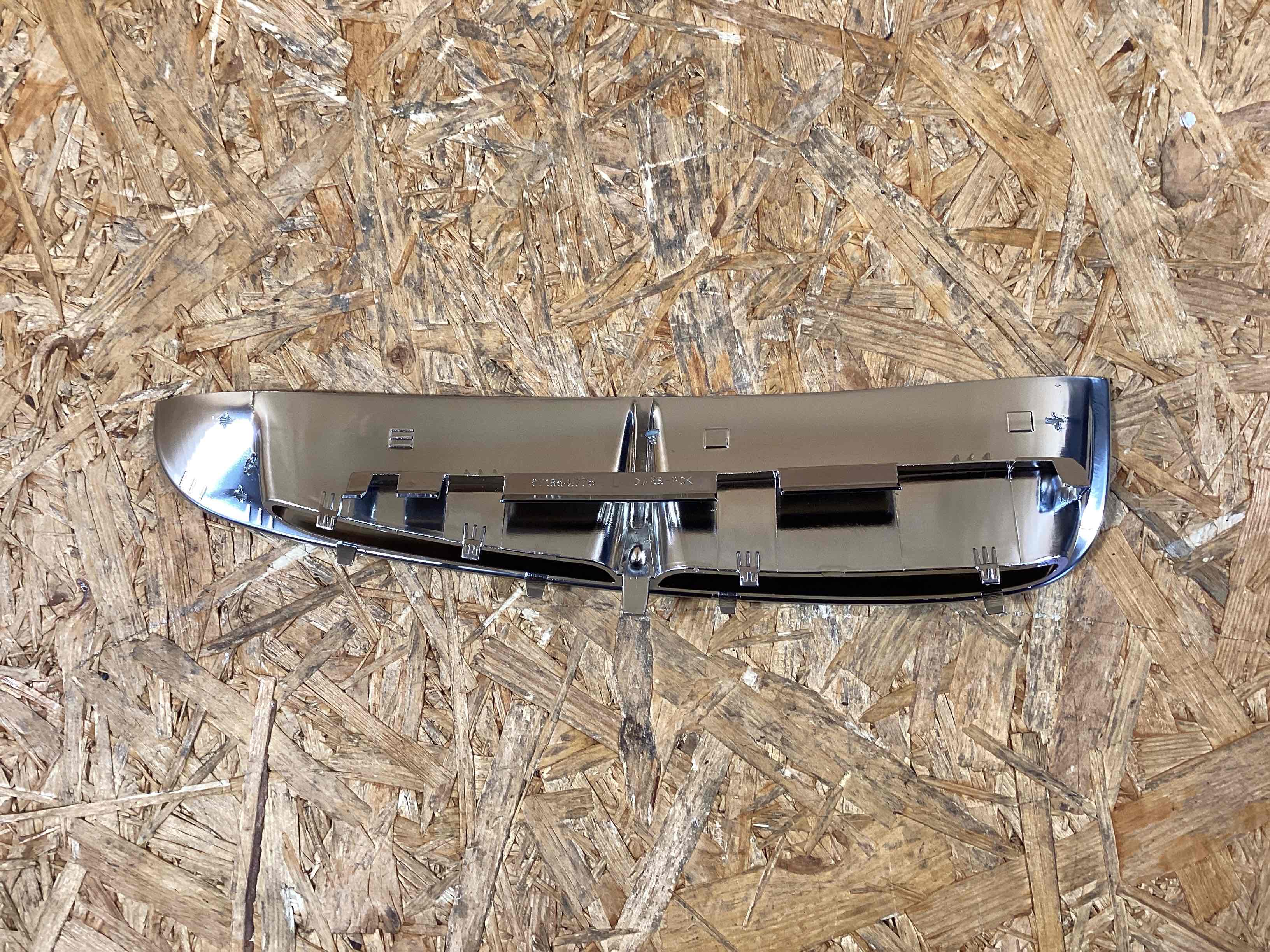 Молдинг крыла, решетки и жабры крыла Porsche Panamera 220825-141