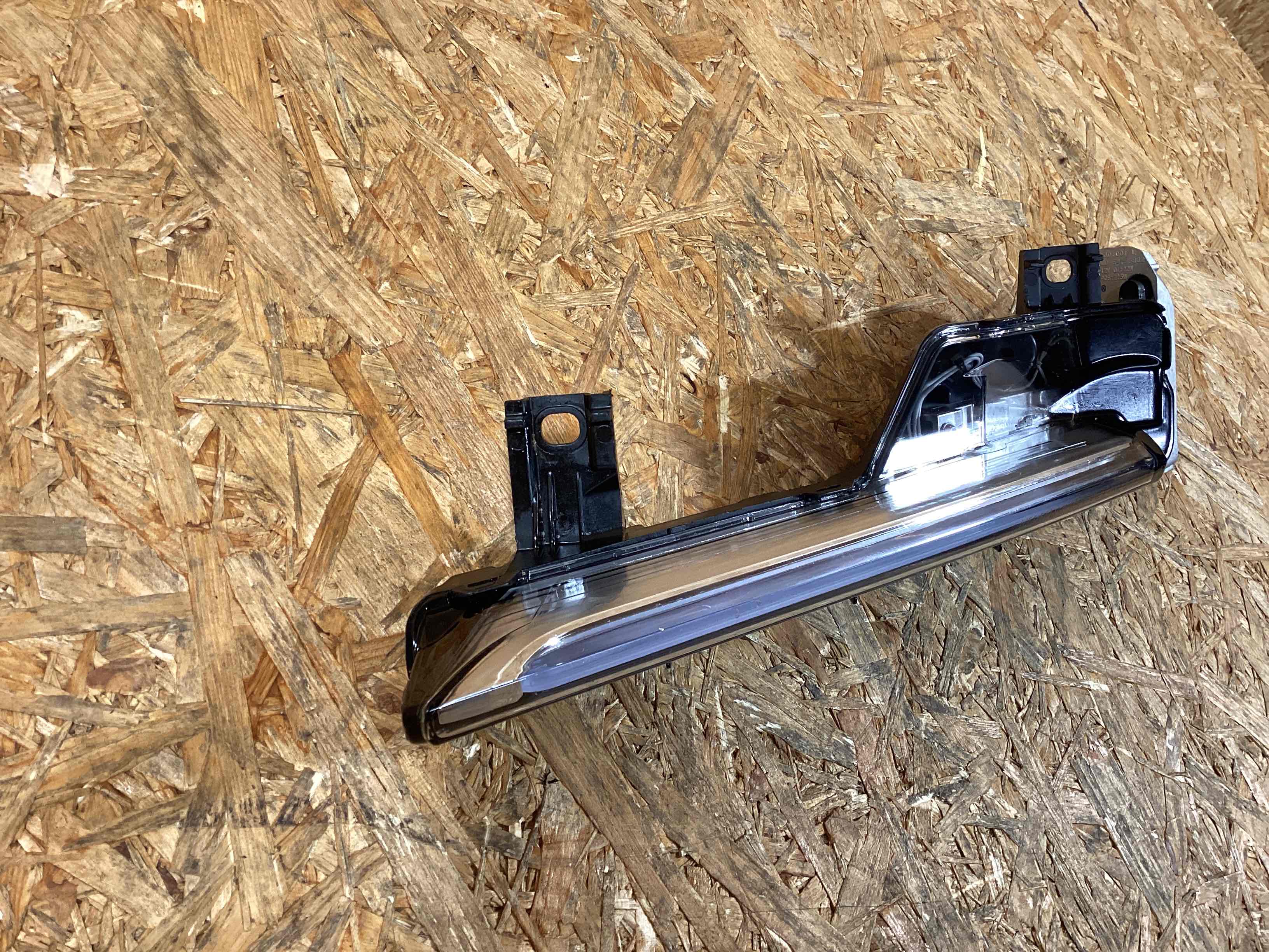 Фара противотуманная Porsche 911 221225-119