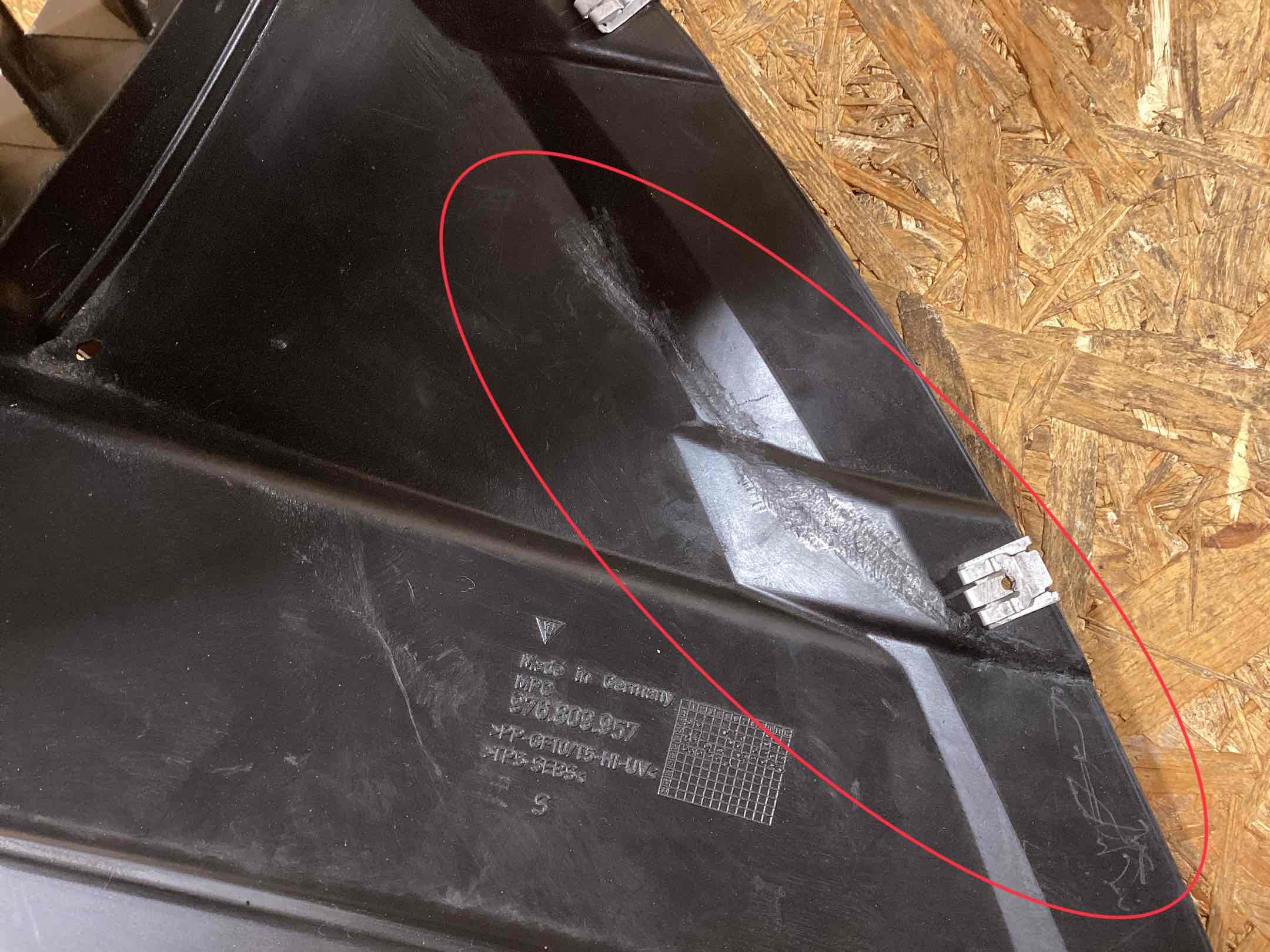 Защита арок передняя левая (подкрылок) Porsche Panamera 221225-128