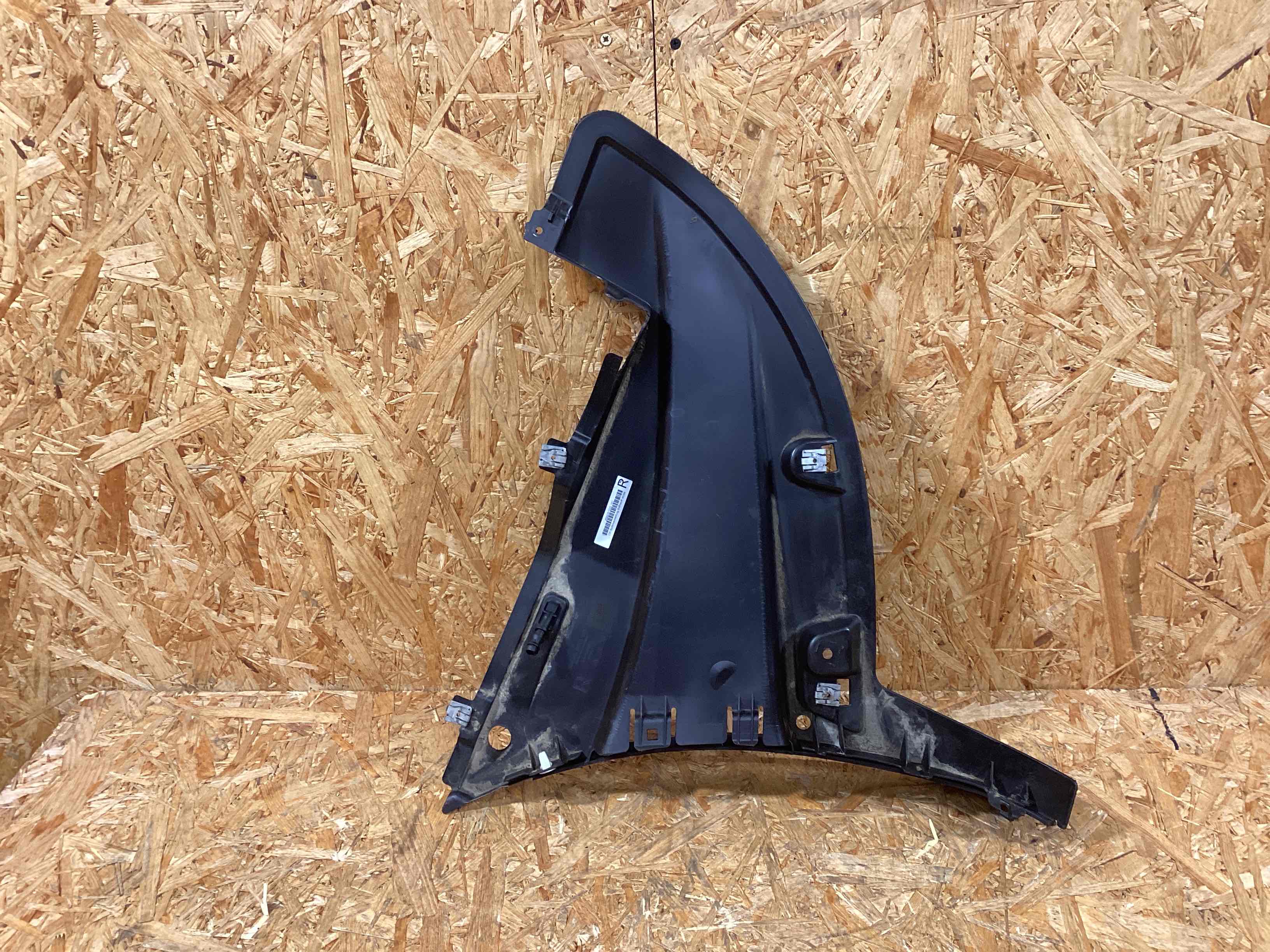 Защита арок передняя правая (подкрылок) Porsche Macan 221225-133