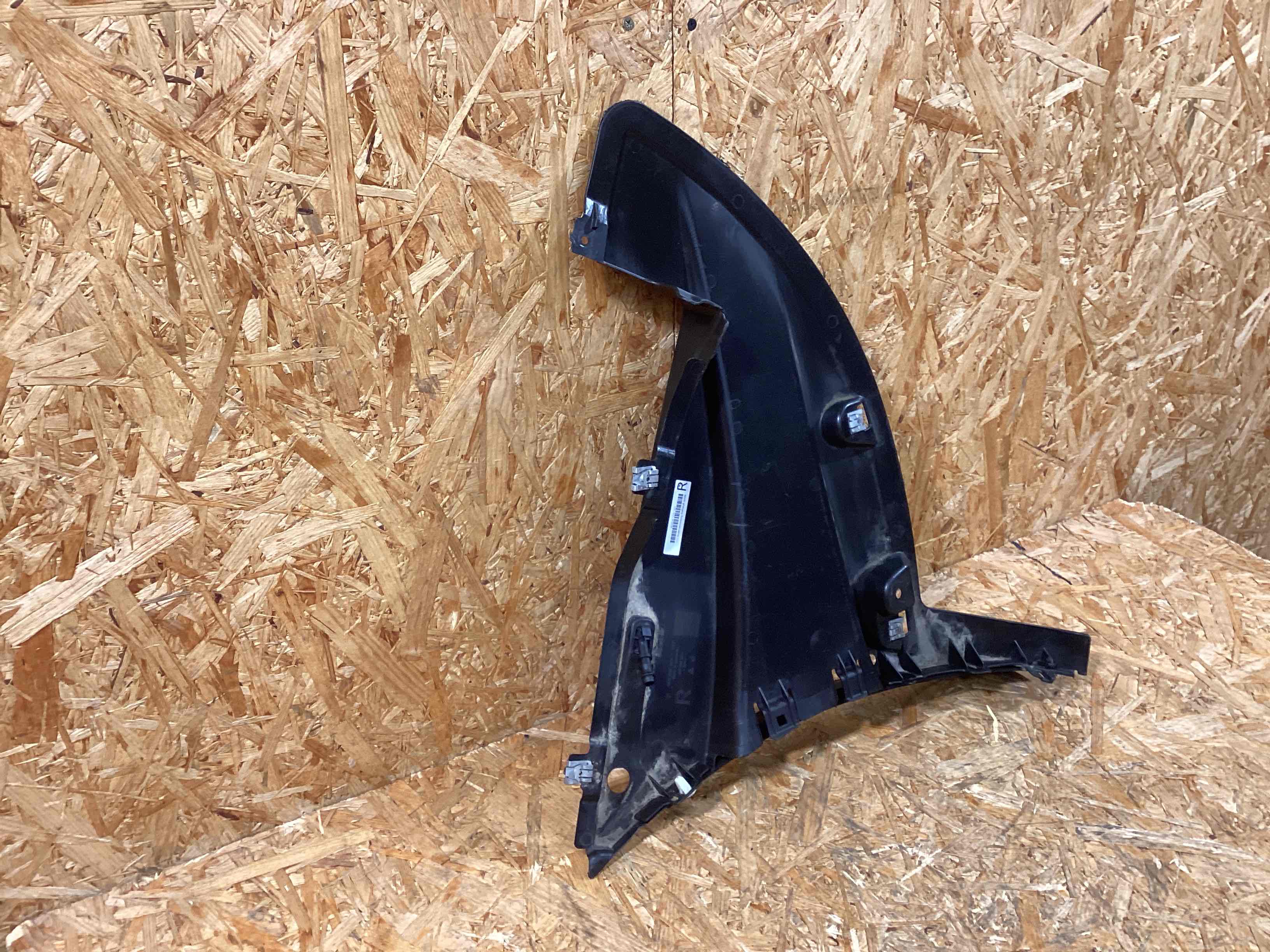 Защита арок передняя правая (подкрылок) Porsche Macan 221225-133