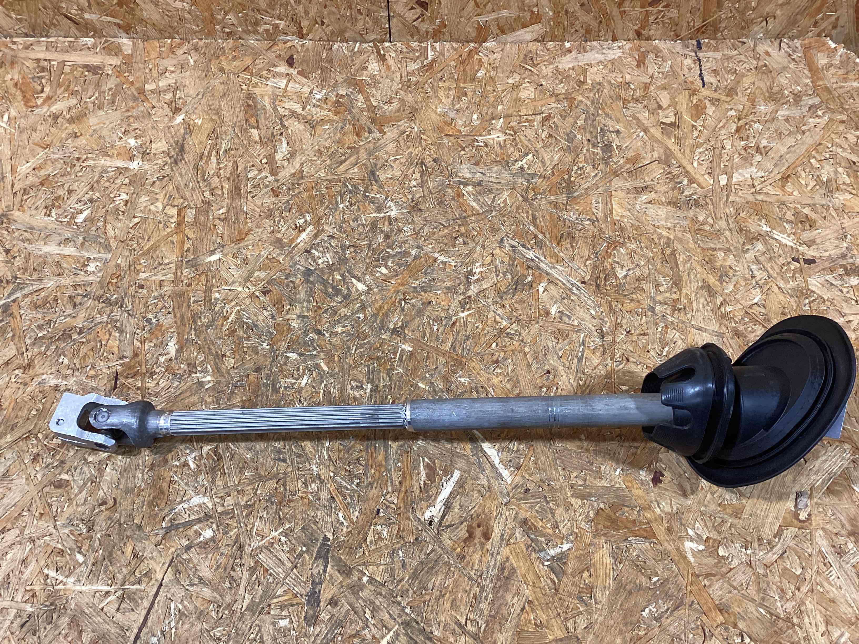 Рулевой кардан Porsche Macan 230126-108