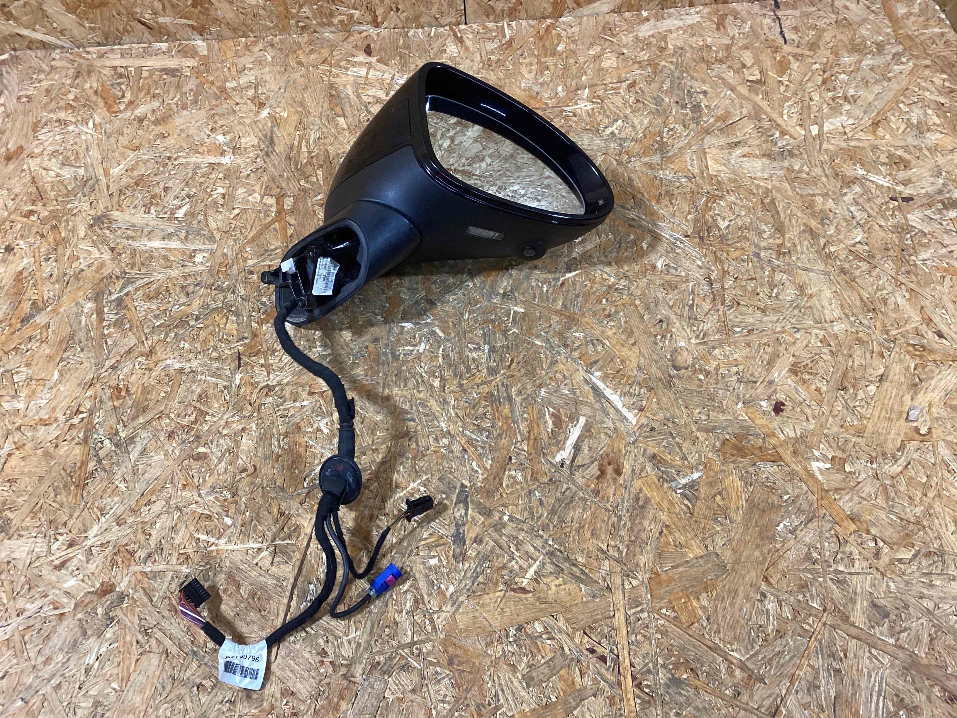 Зеркало наружное правое, корпус, накладка, крепление, др. Porsche Cayenne 230126-109