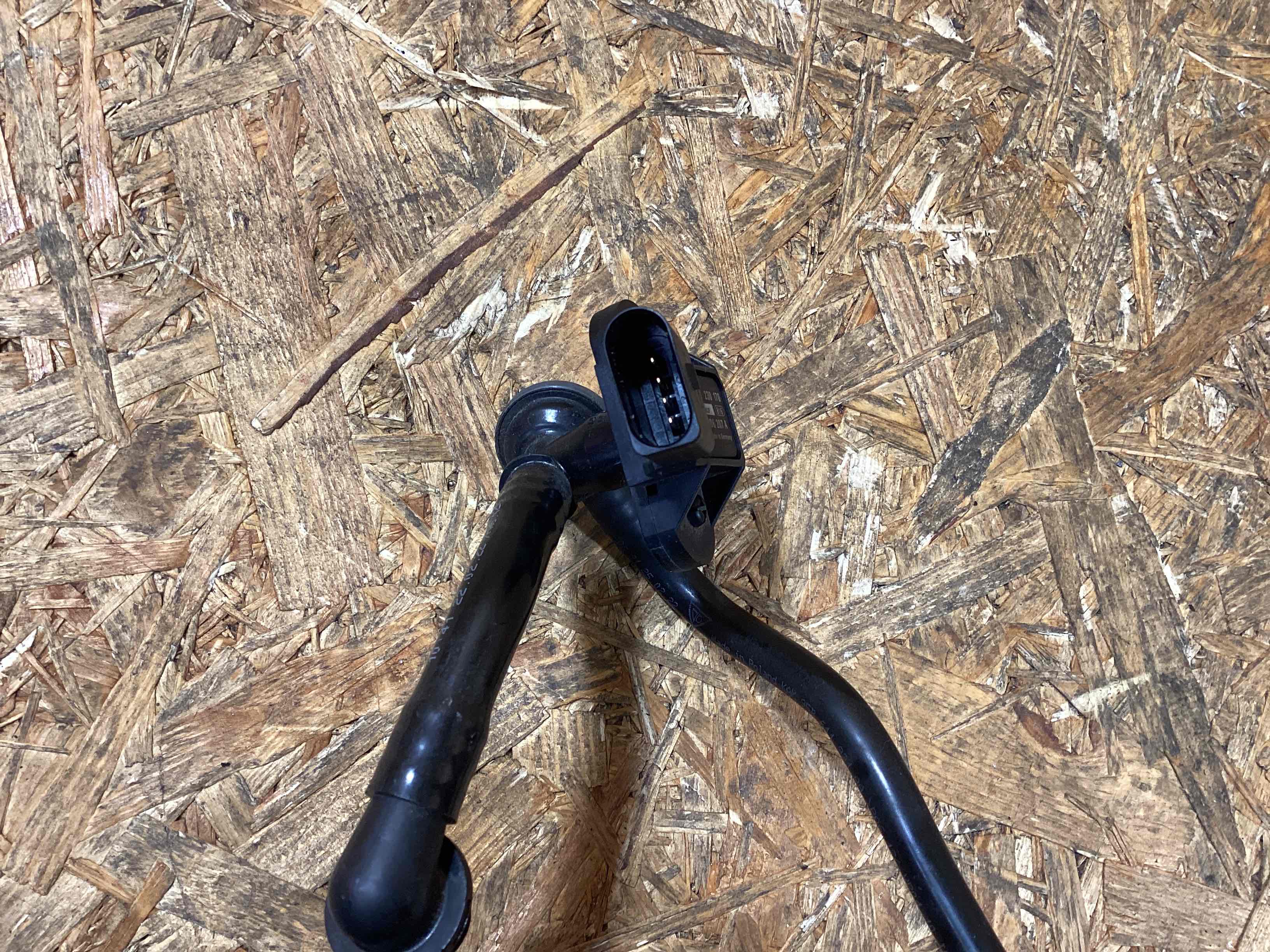 Патрубок Porsche Macan 230226-105