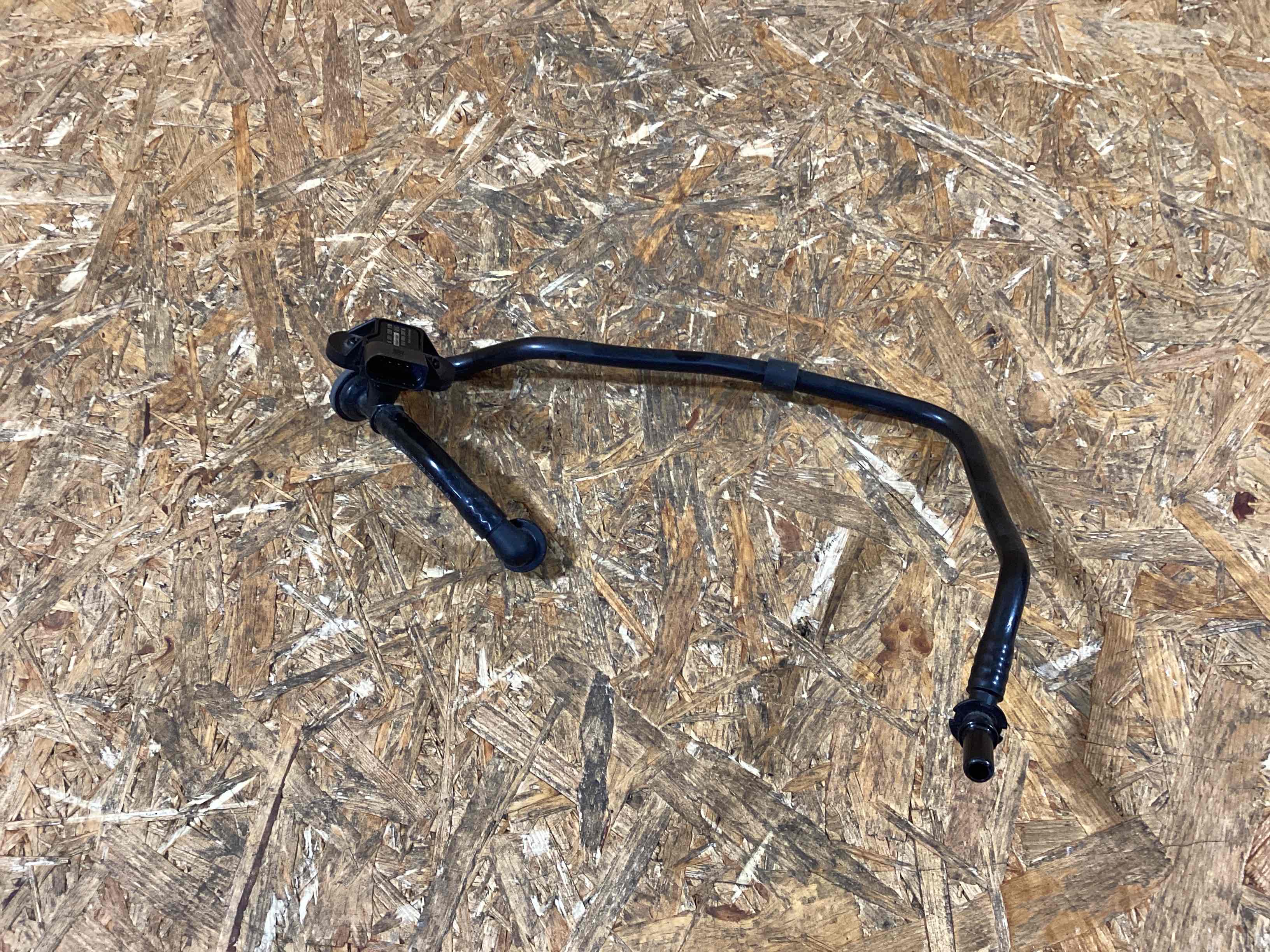 Патрубок Porsche Macan 230226-105