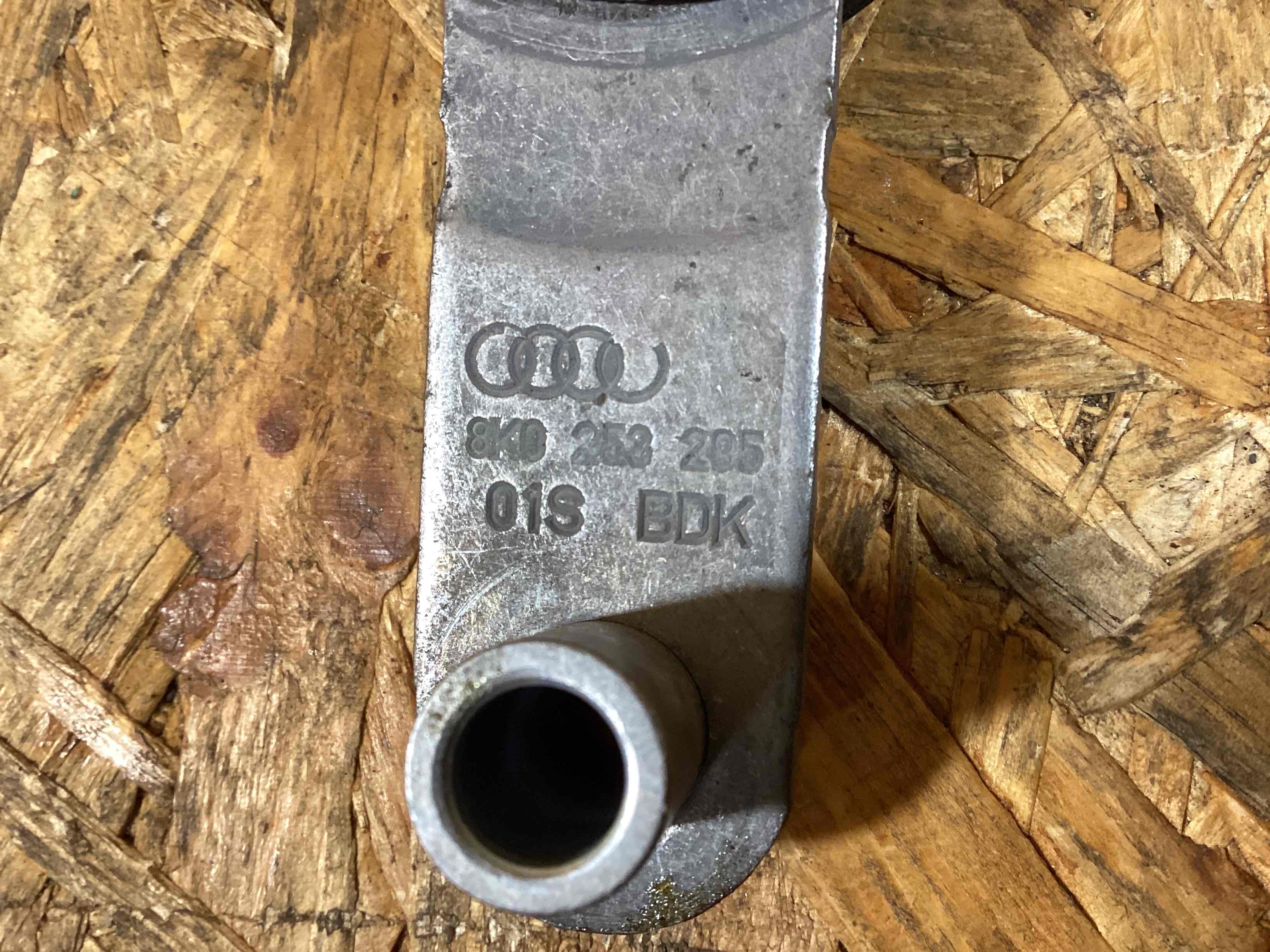 Крепление, кронштейн Porsche Macan 230226-109