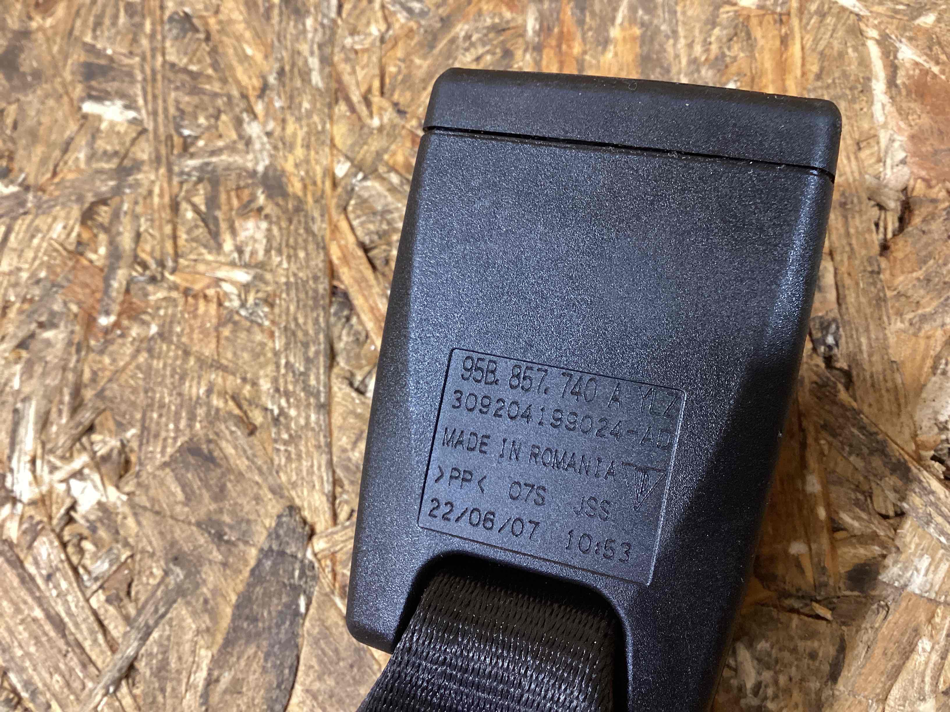 Ремень безопасности Porsche Macan 230226-110