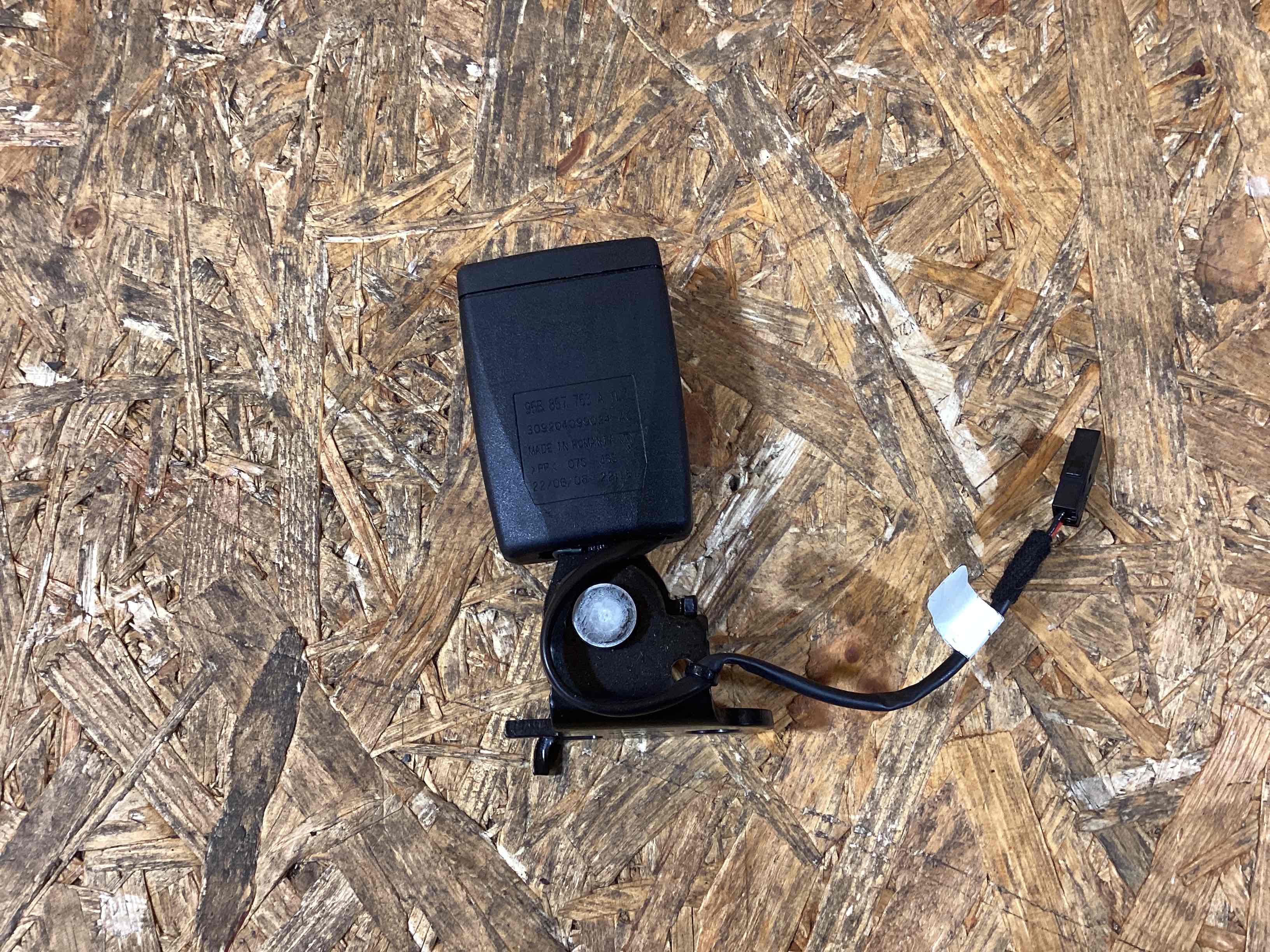 Ремень безопасности Porsche Macan 230226-111