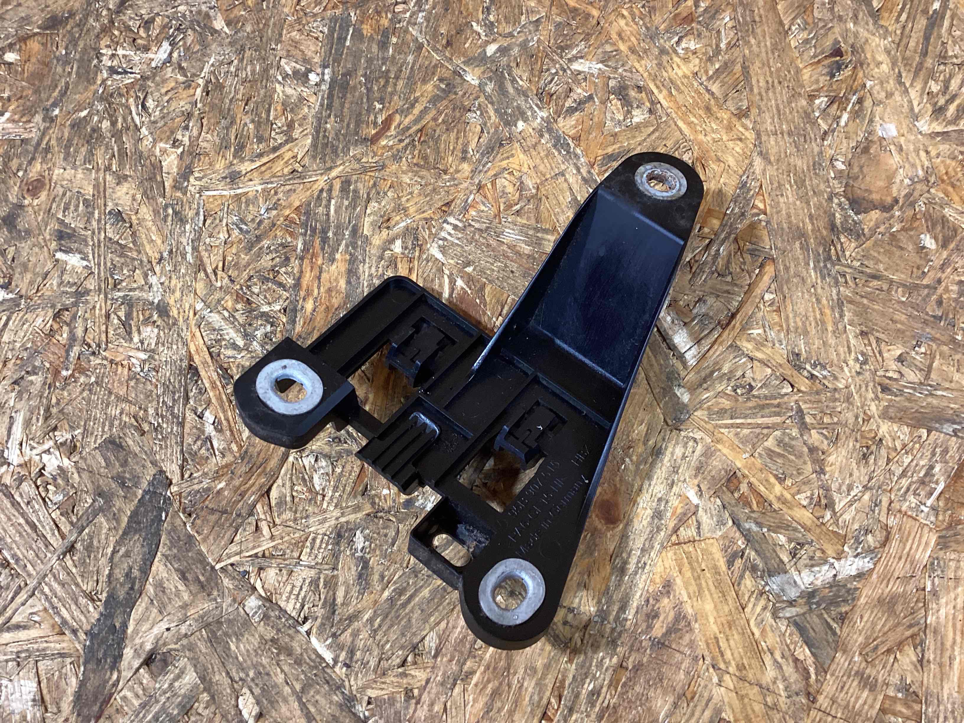 Крепление, кронштейн Porsche Macan 230226-113