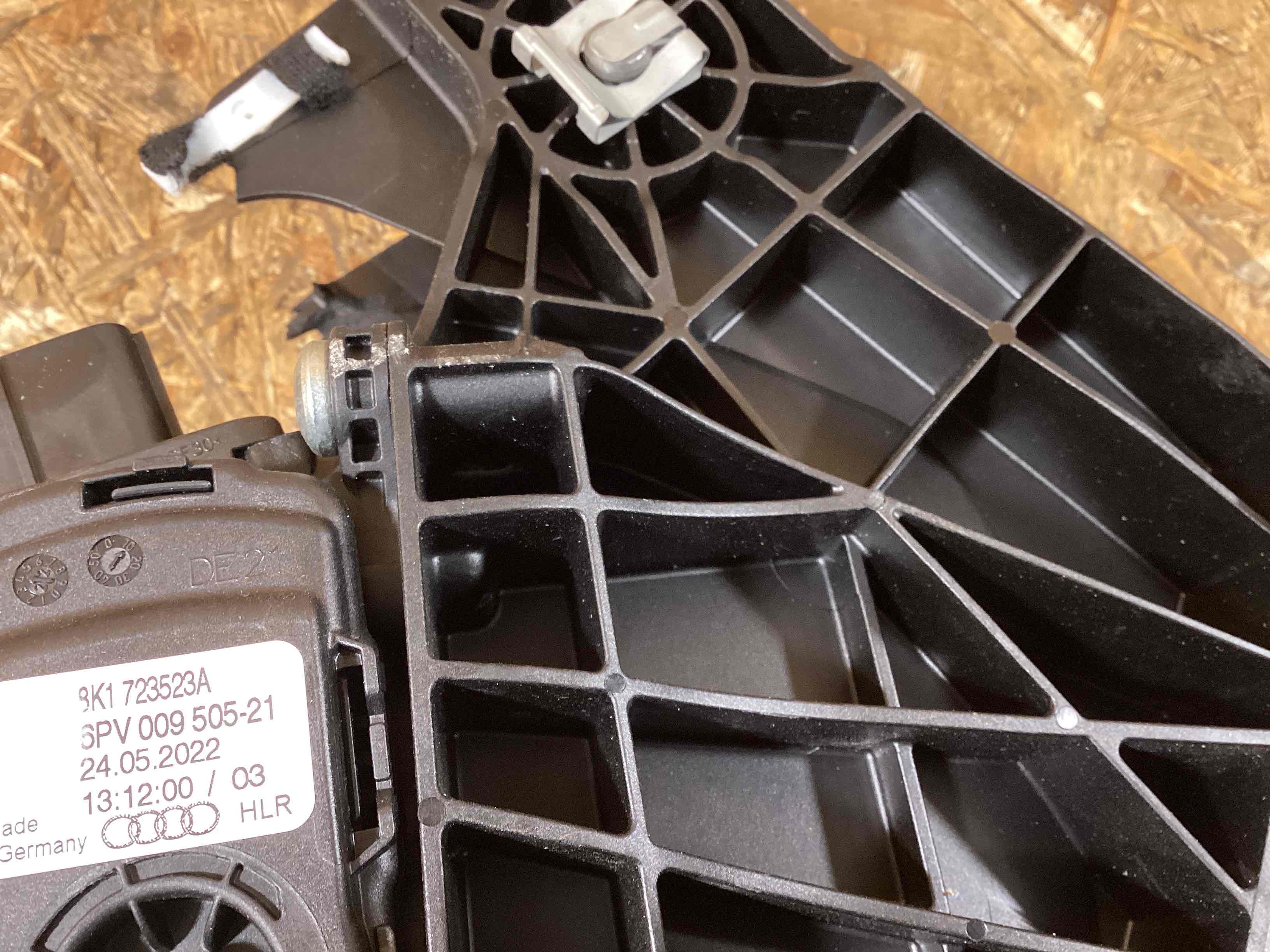 Педаль Porsche Macan 230226-120