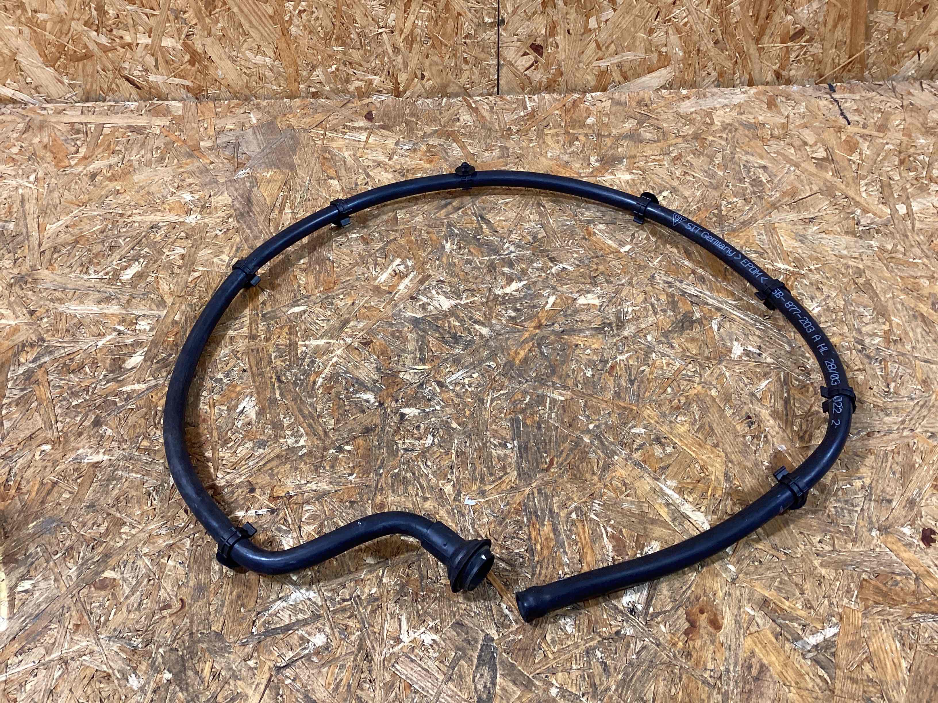 Патрубок Porsche Macan 230226-122