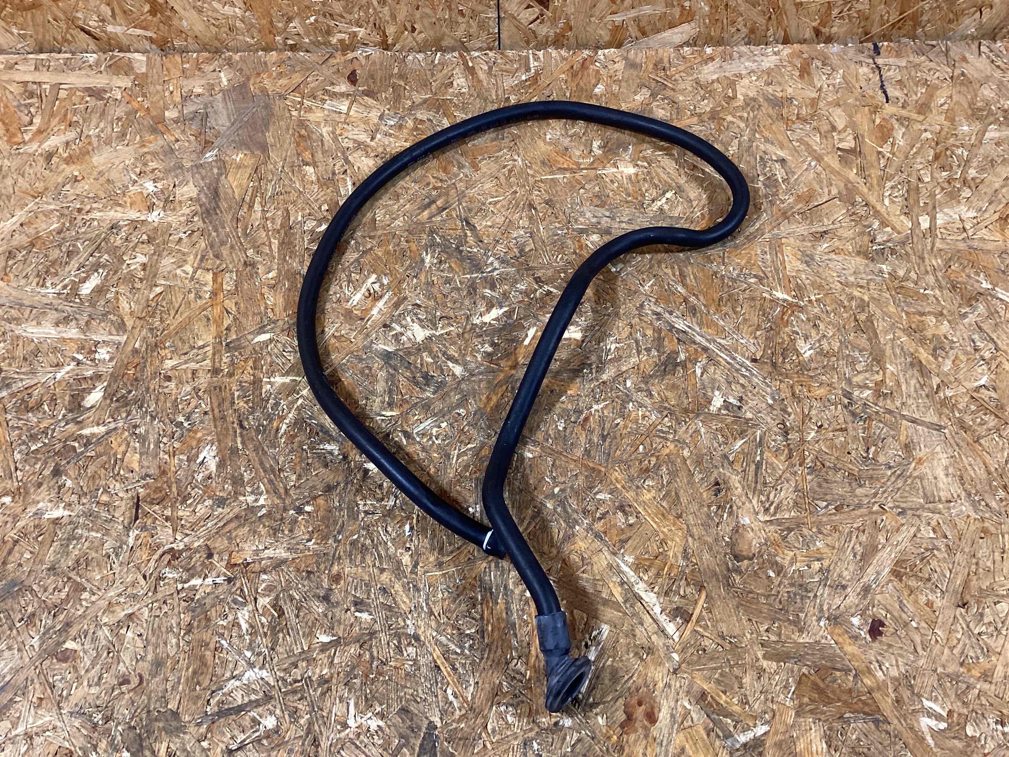 Патрубок Porsche Macan 230226-126