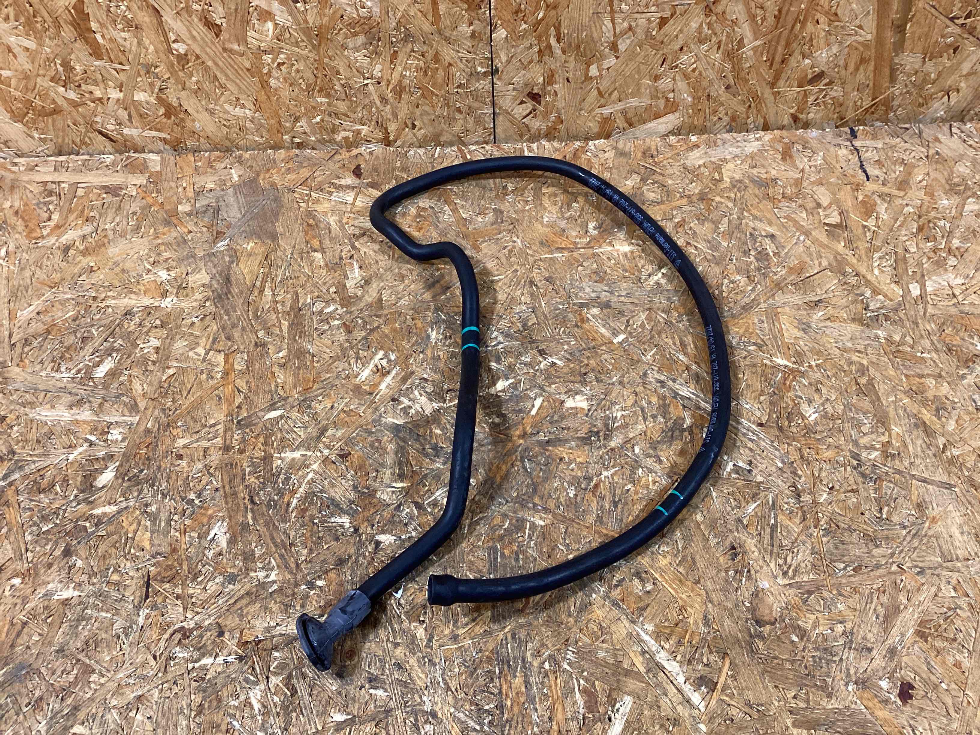 Патрубок Porsche Macan 230226-126