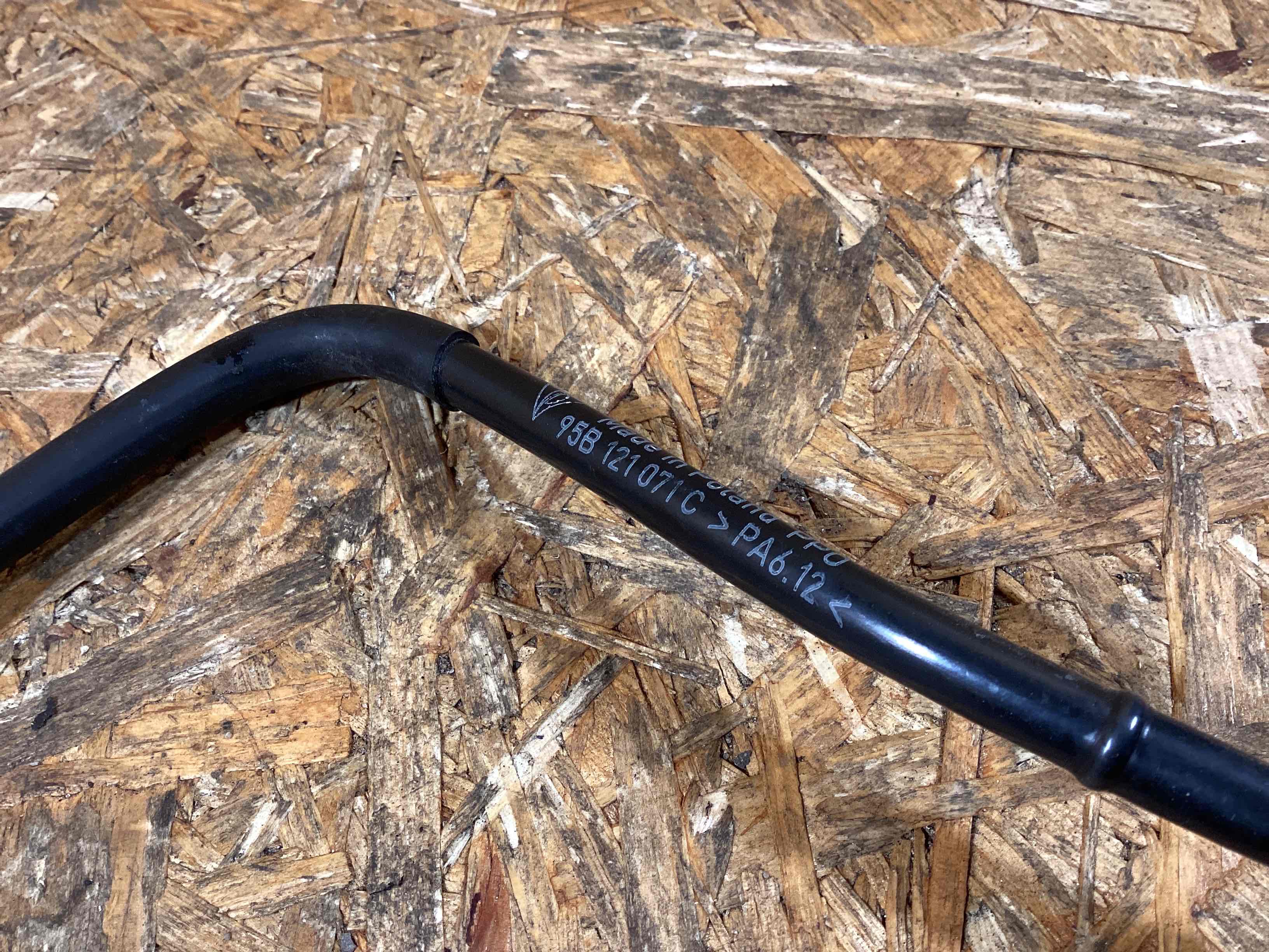 Патрубок Porsche Macan 230226-127