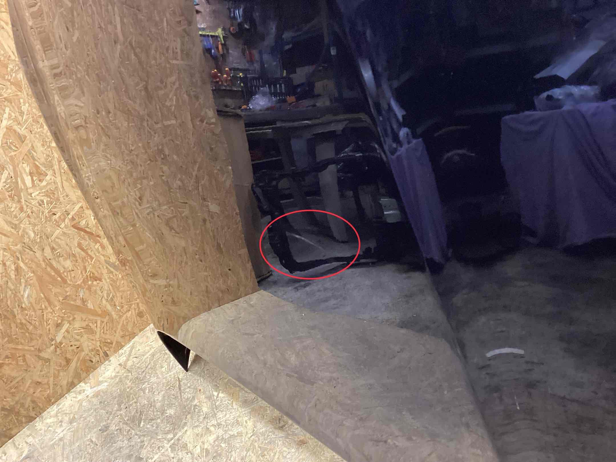 Капот Porsche Macan 230226-130