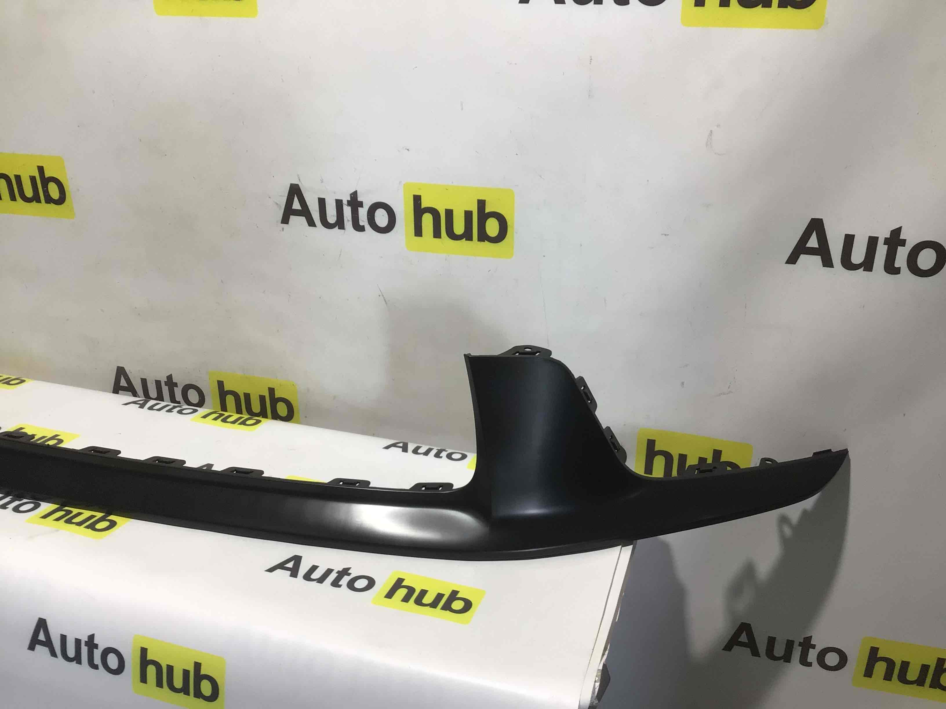 Накладка на бампер Porsche Macan 230326-006