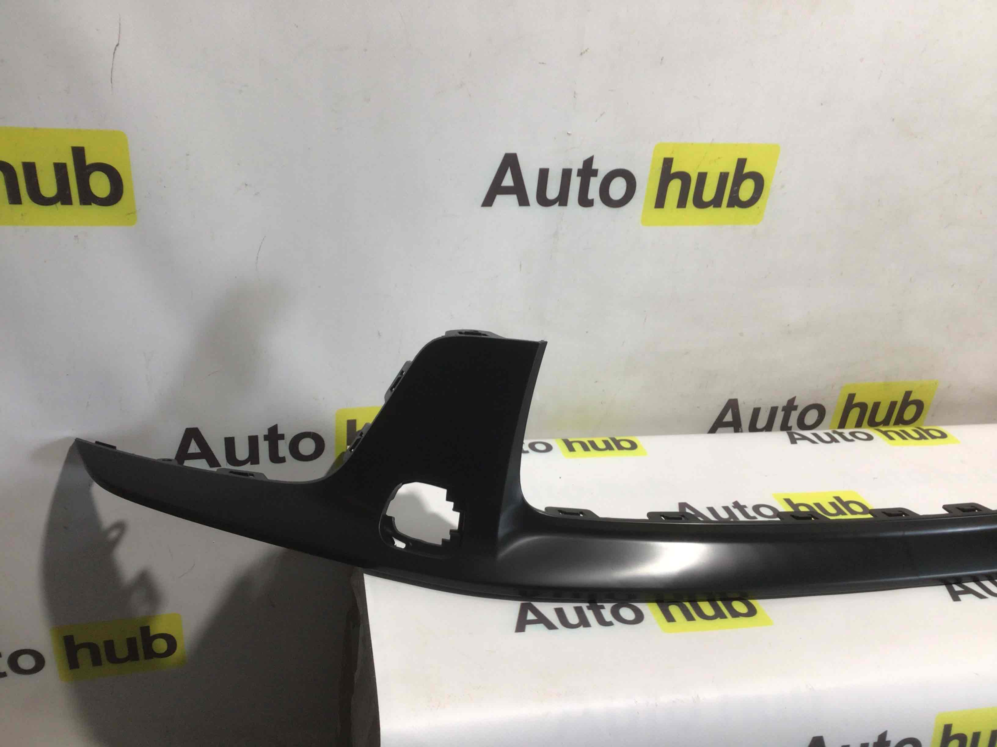 Накладка на бампер Porsche Macan 230326-006