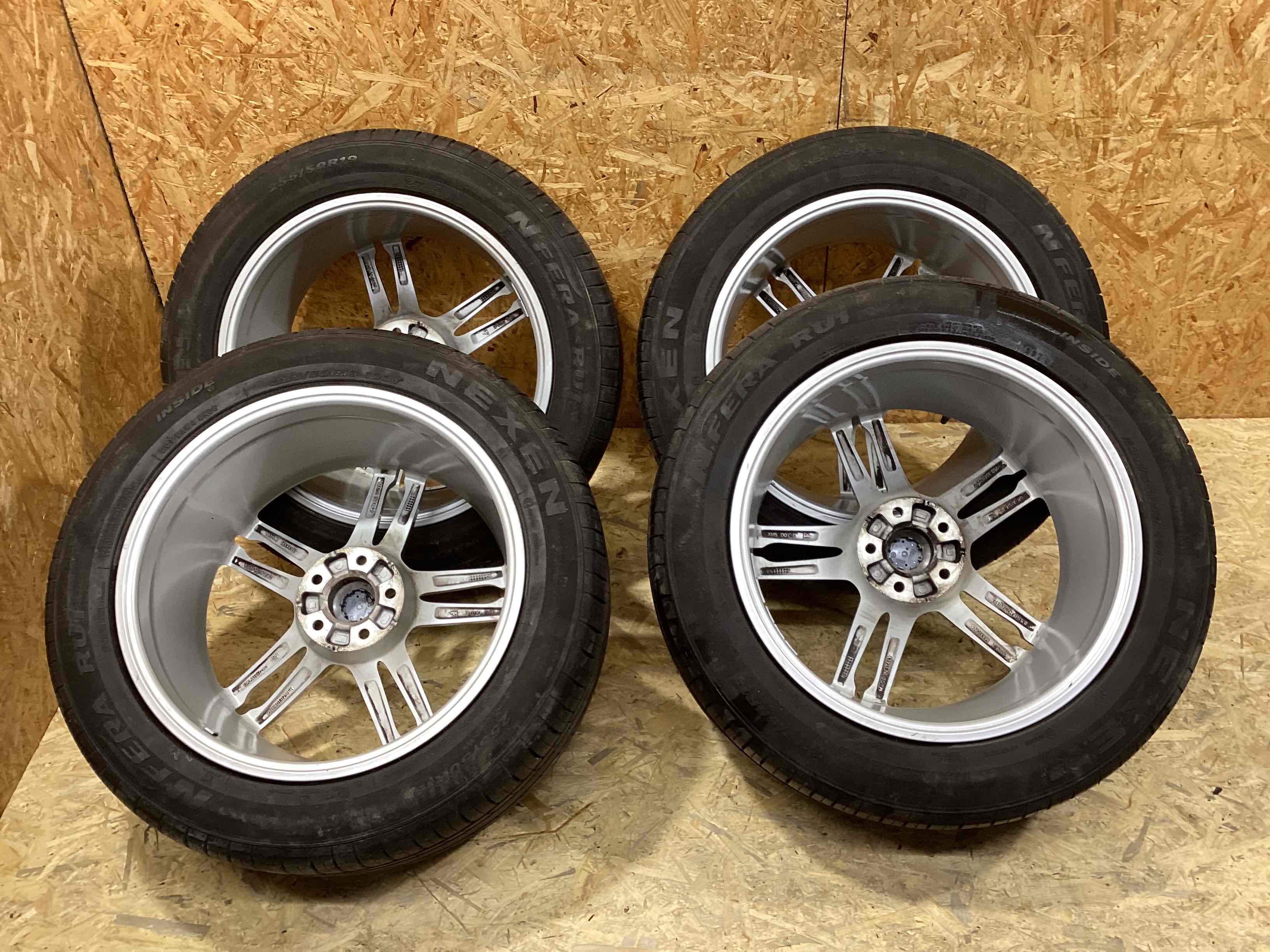 Колесо запасное, держатель, кронштейн, обшивка Porsche Macan 230326-102