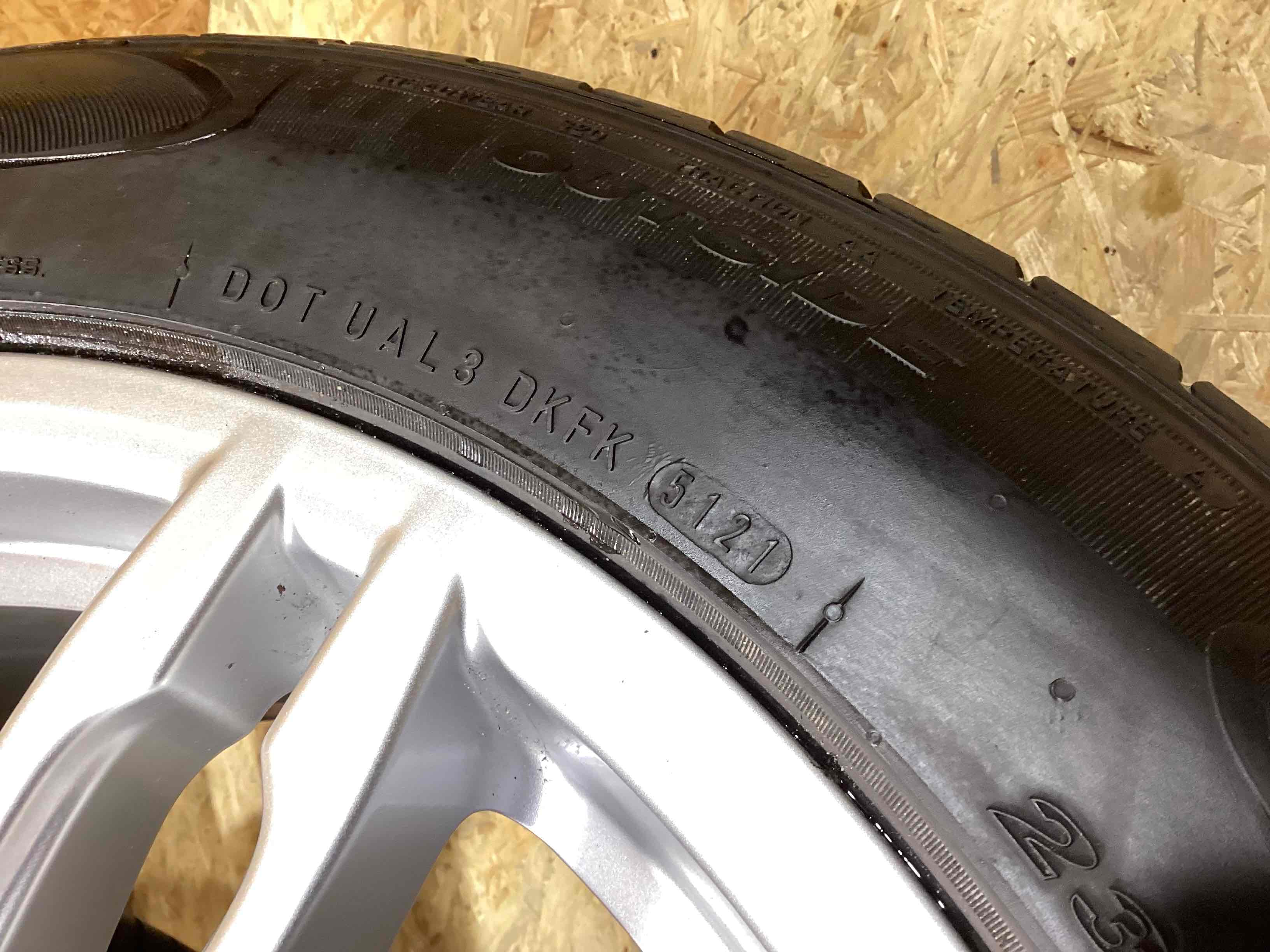 Колесо запасное, держатель, кронштейн, обшивка Porsche Macan 230326-102