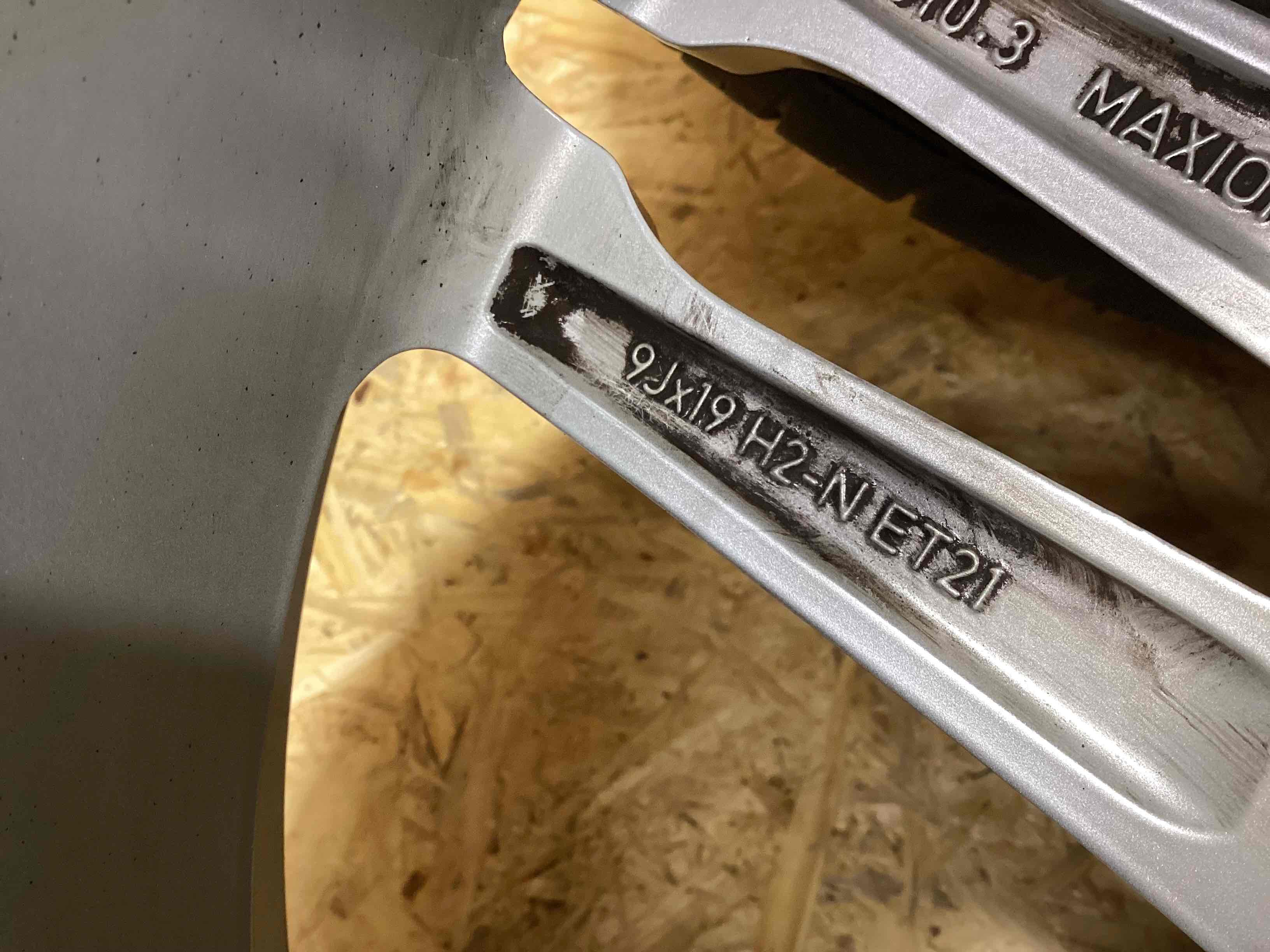 Колесо запасное, держатель, кронштейн, обшивка Porsche Macan 230326-102