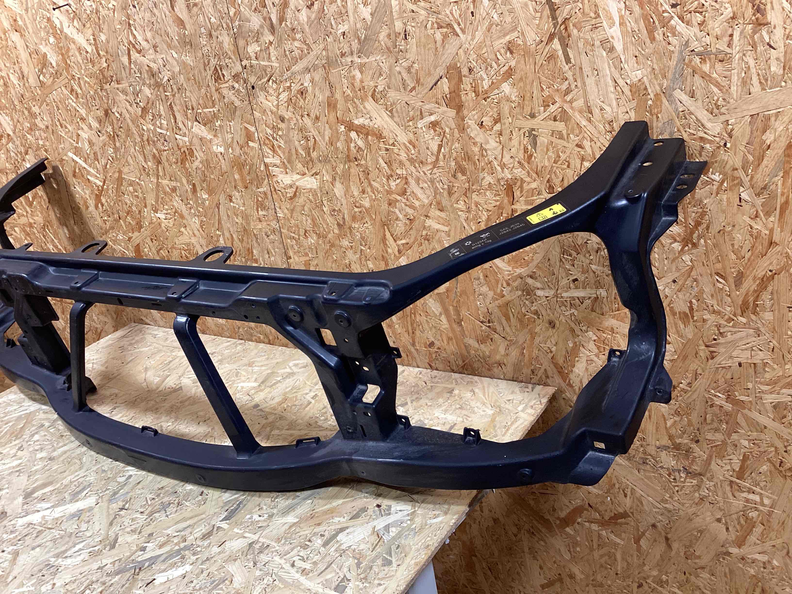 Передняя панель крепления облицовки (телевизор) Land Rover Range Rover Sport L494 230326-103