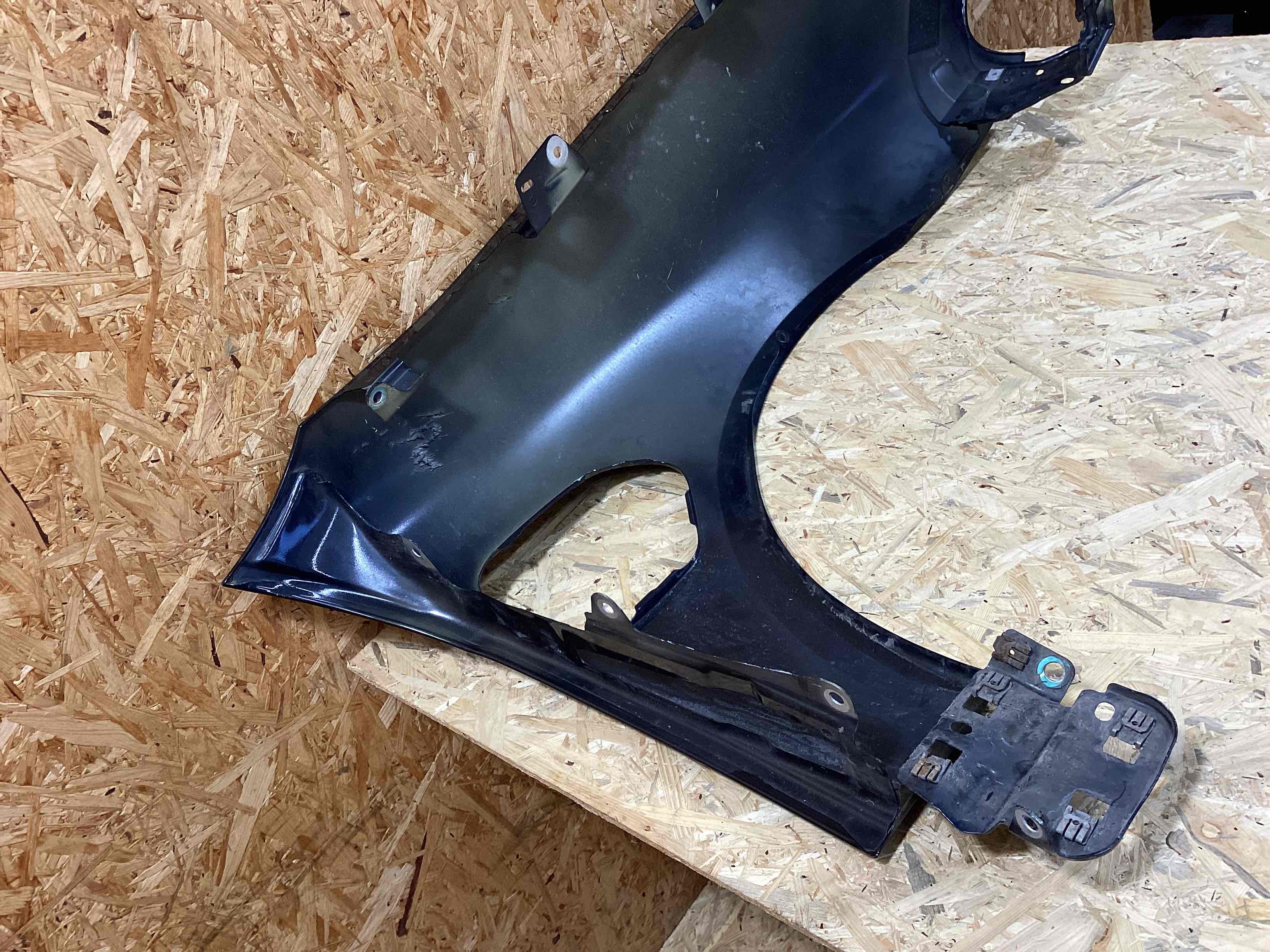 Крыло переднее левое Porsche Taycan 230326-104